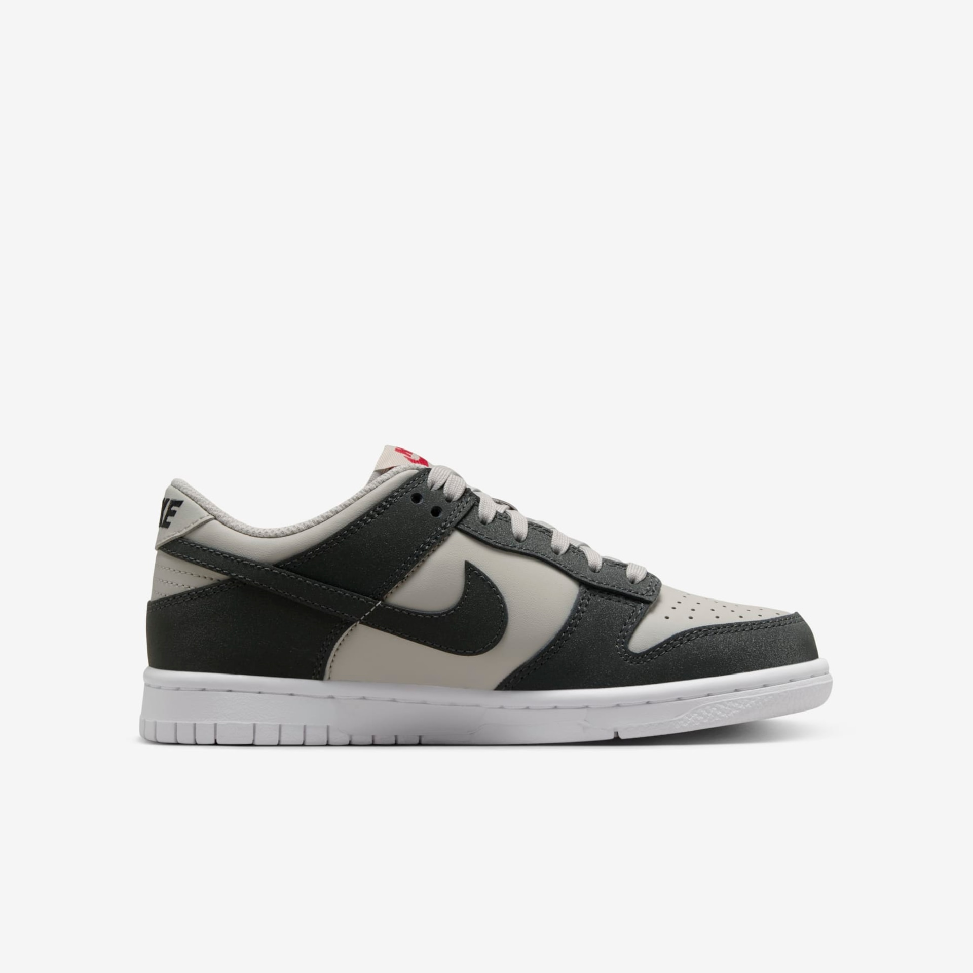 Tênis Nike Dunk Low HF Infantil - Foto 3