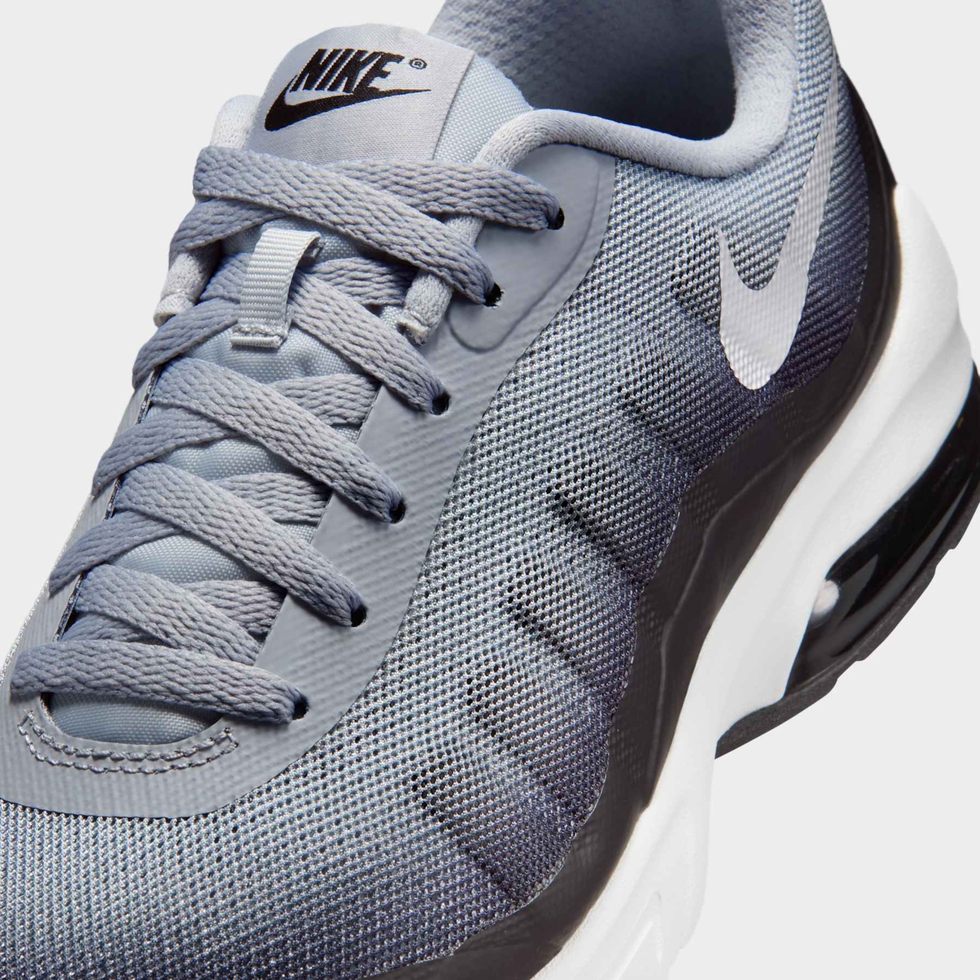 Tênis Nike Air Max Invigor Feminino - Foto 7