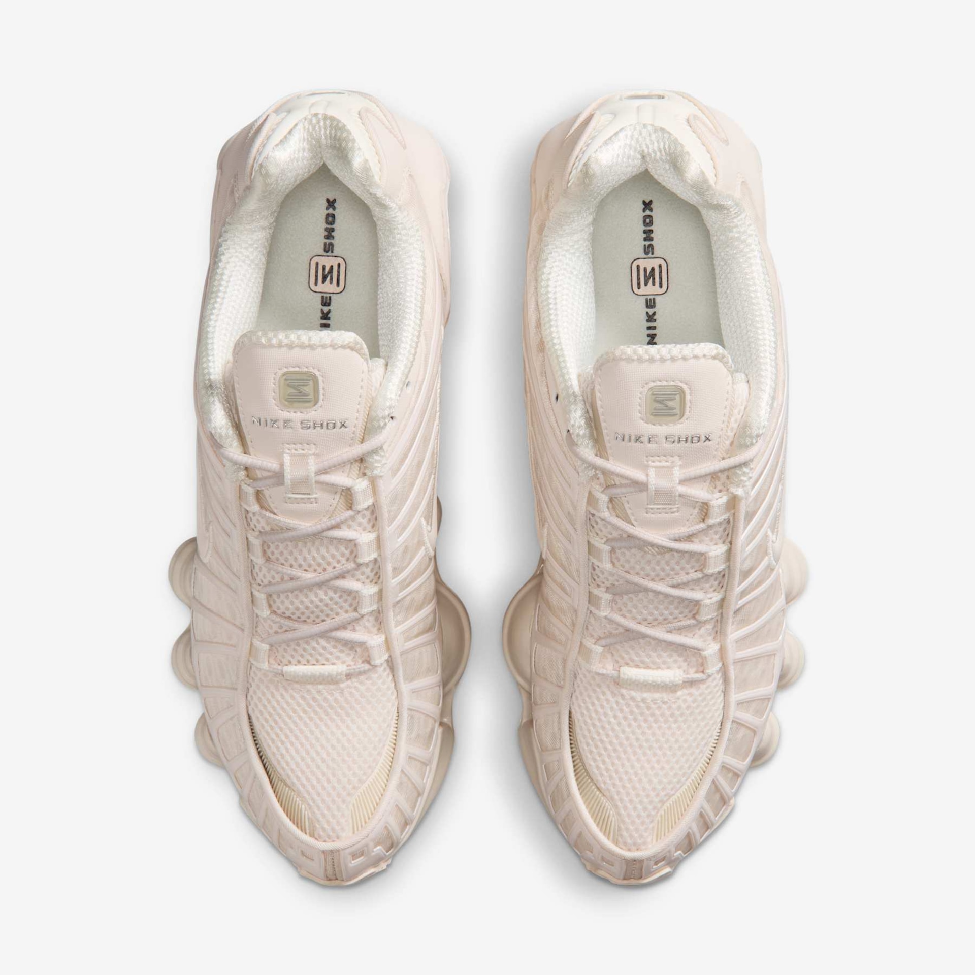 Tênis Nike Shox TL Feminino - Foto 4