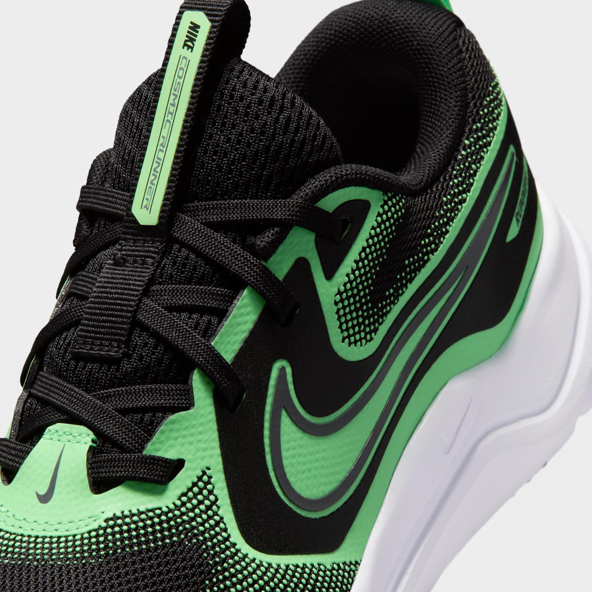 Tênis Nike Cosmic Runner Infantil - Foto 7