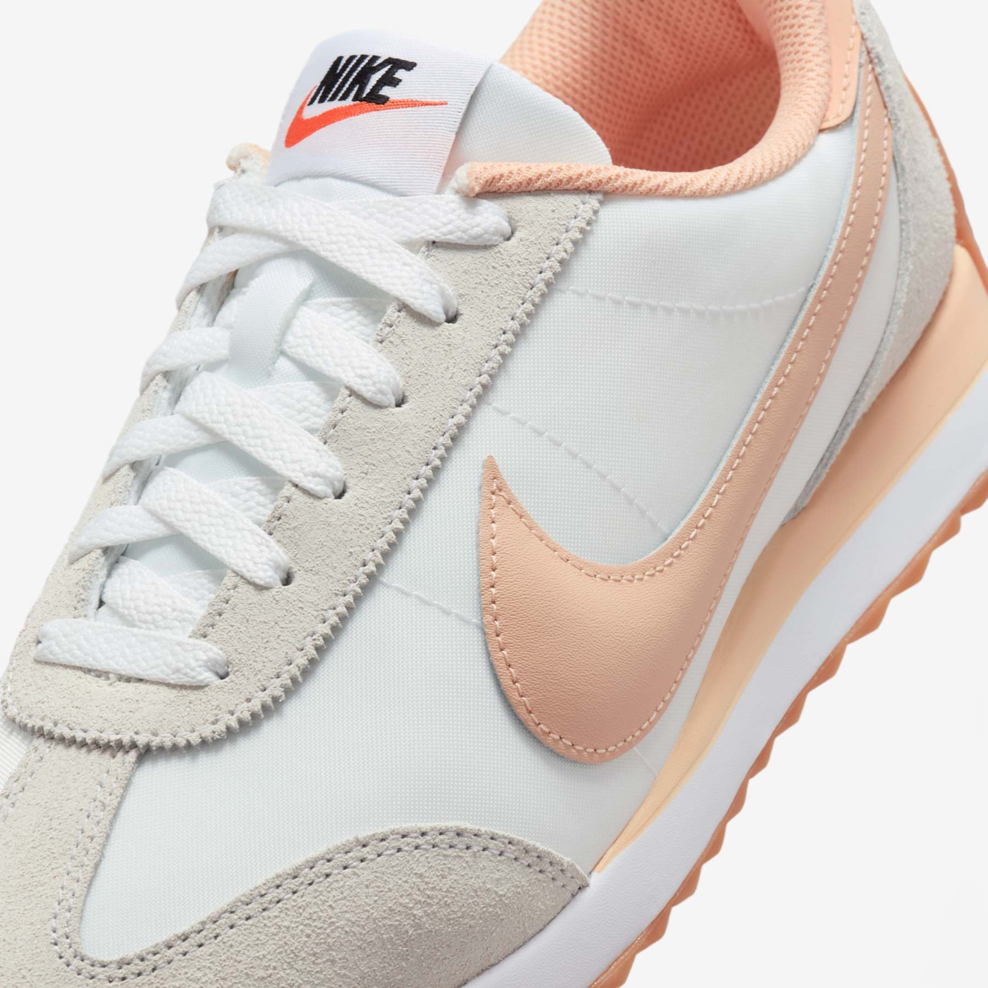 Tênis Nike Pacific Feminino - Foto 7