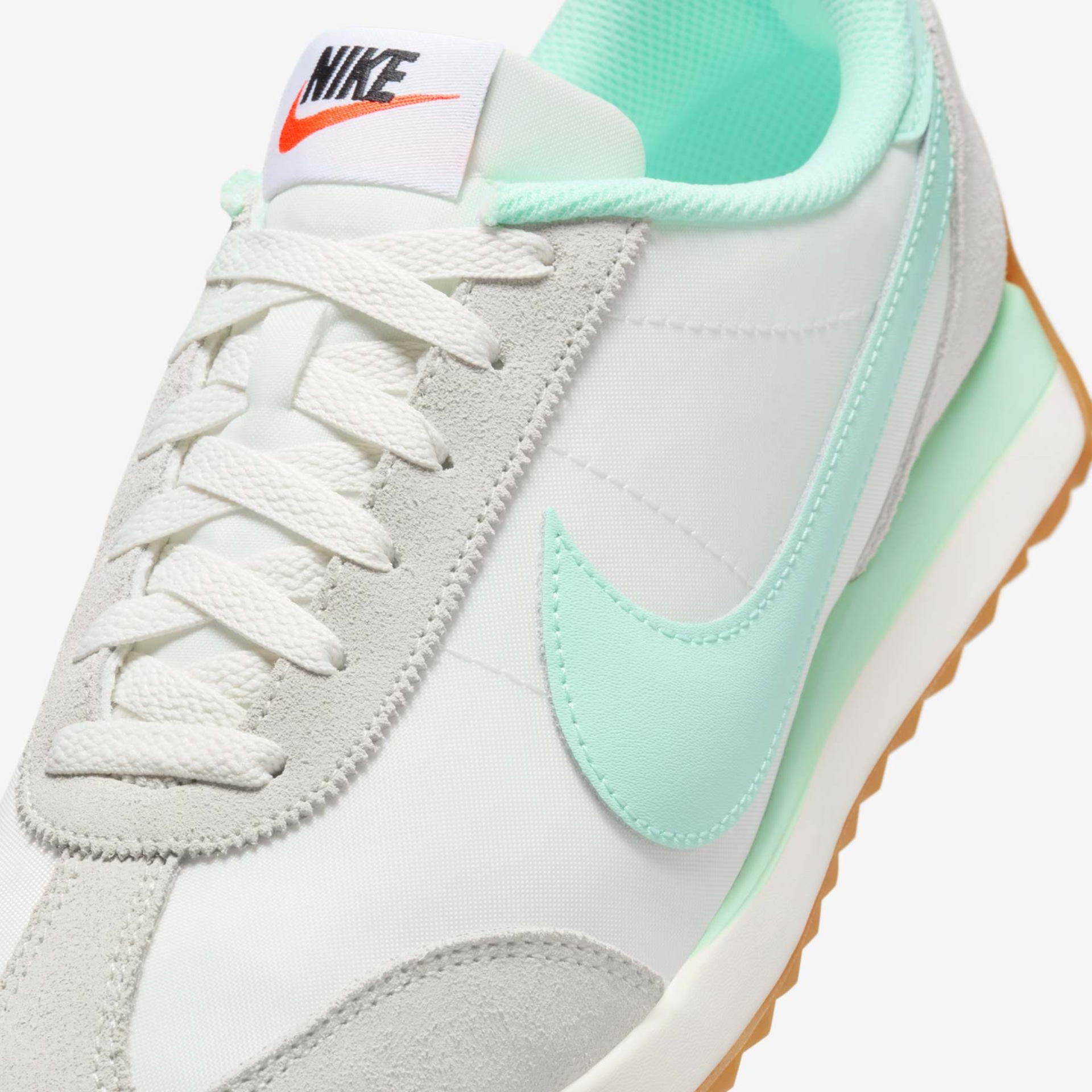 Tênis Nike Pacific Feminino - Foto 7