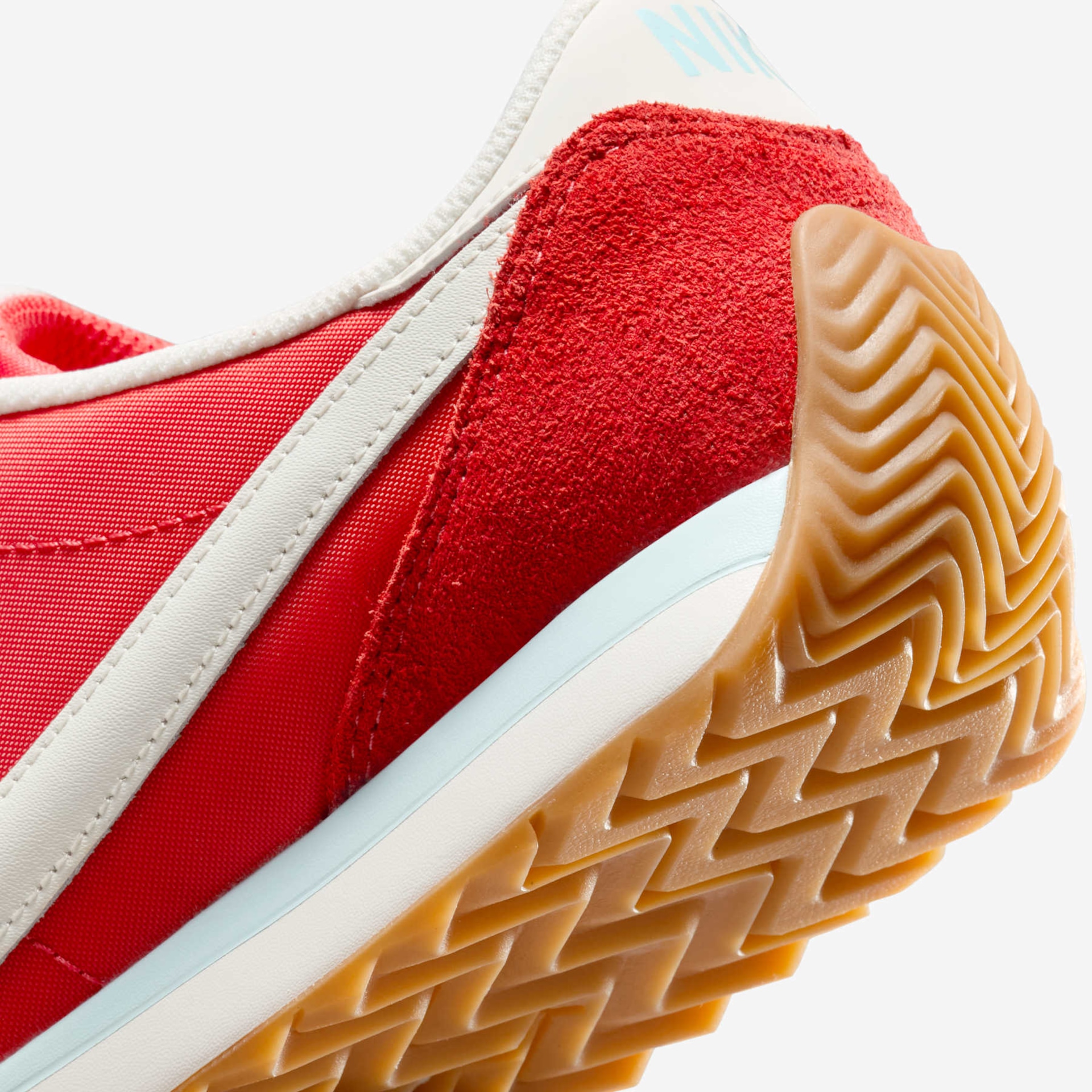 Tênis Nike Pacific Feminino - Foto 8