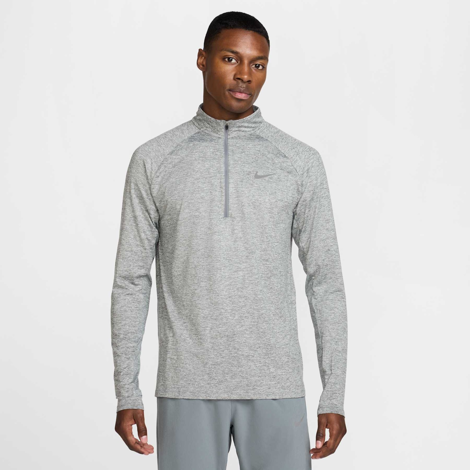 Camiseta Nike Stride Masculina - Foto 1
