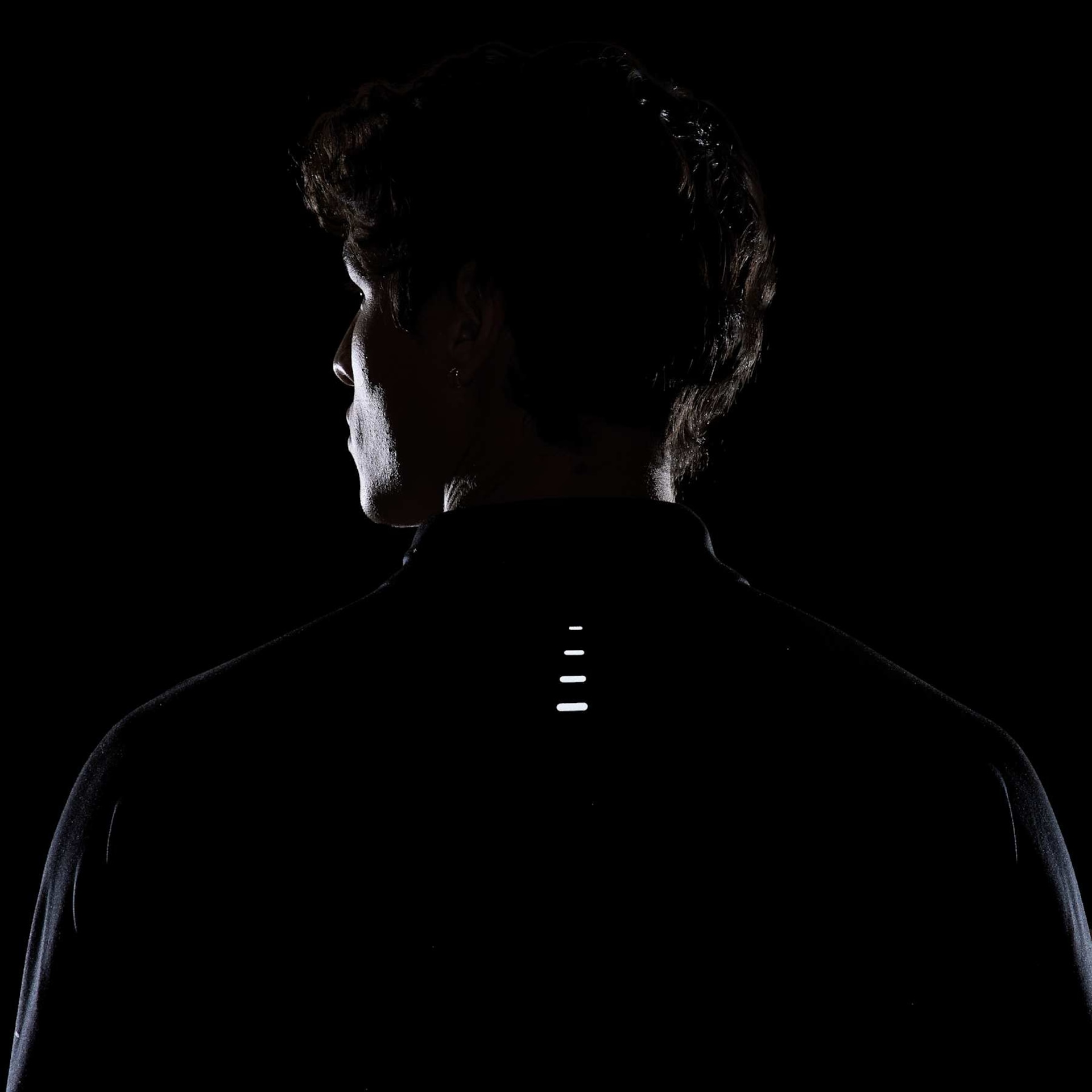 Camiseta Nike Stride Masculina - Foto 10