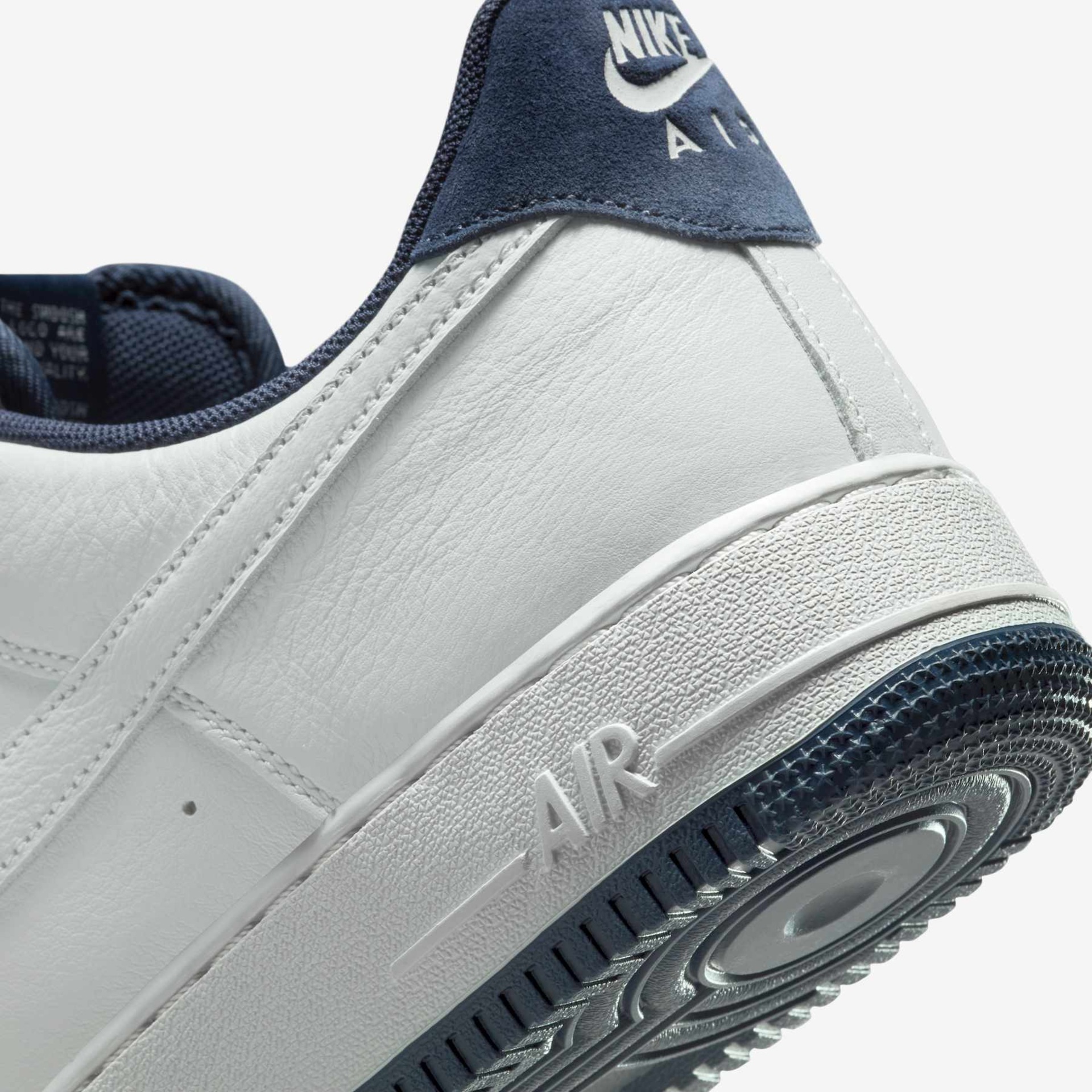 Tênis Nike Air Force 1 '07 LV8 Masculino - Foto 8