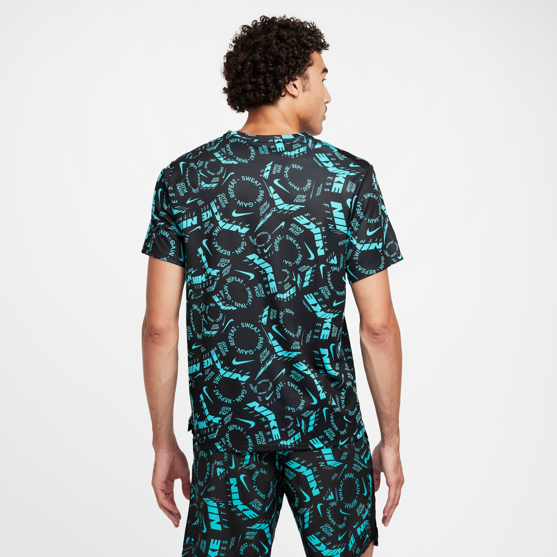 Camiseta Nike Dri-FIT Miller Masculina - Foto 2