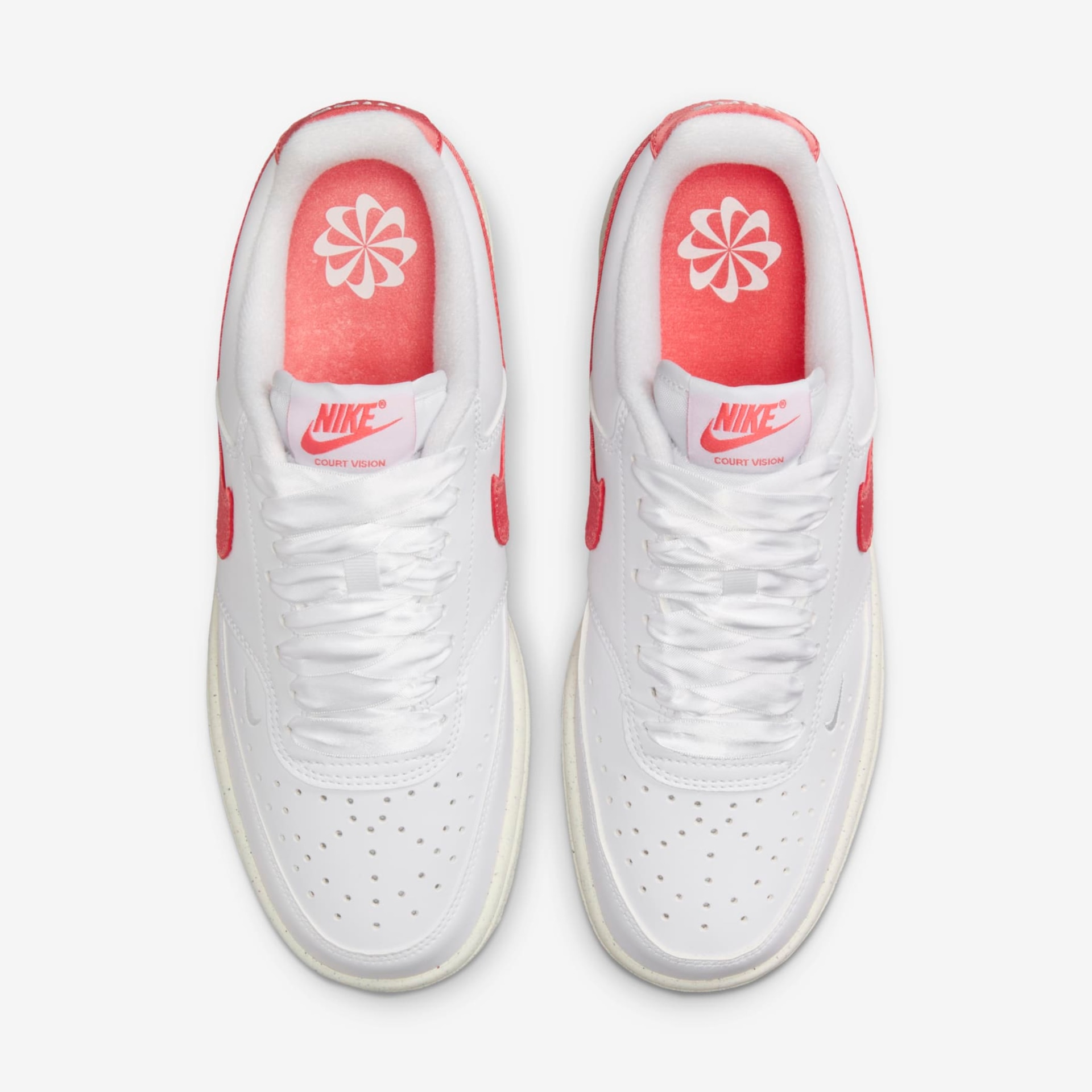 Tênis Nike Court Vision Low Feminino - Foto 4