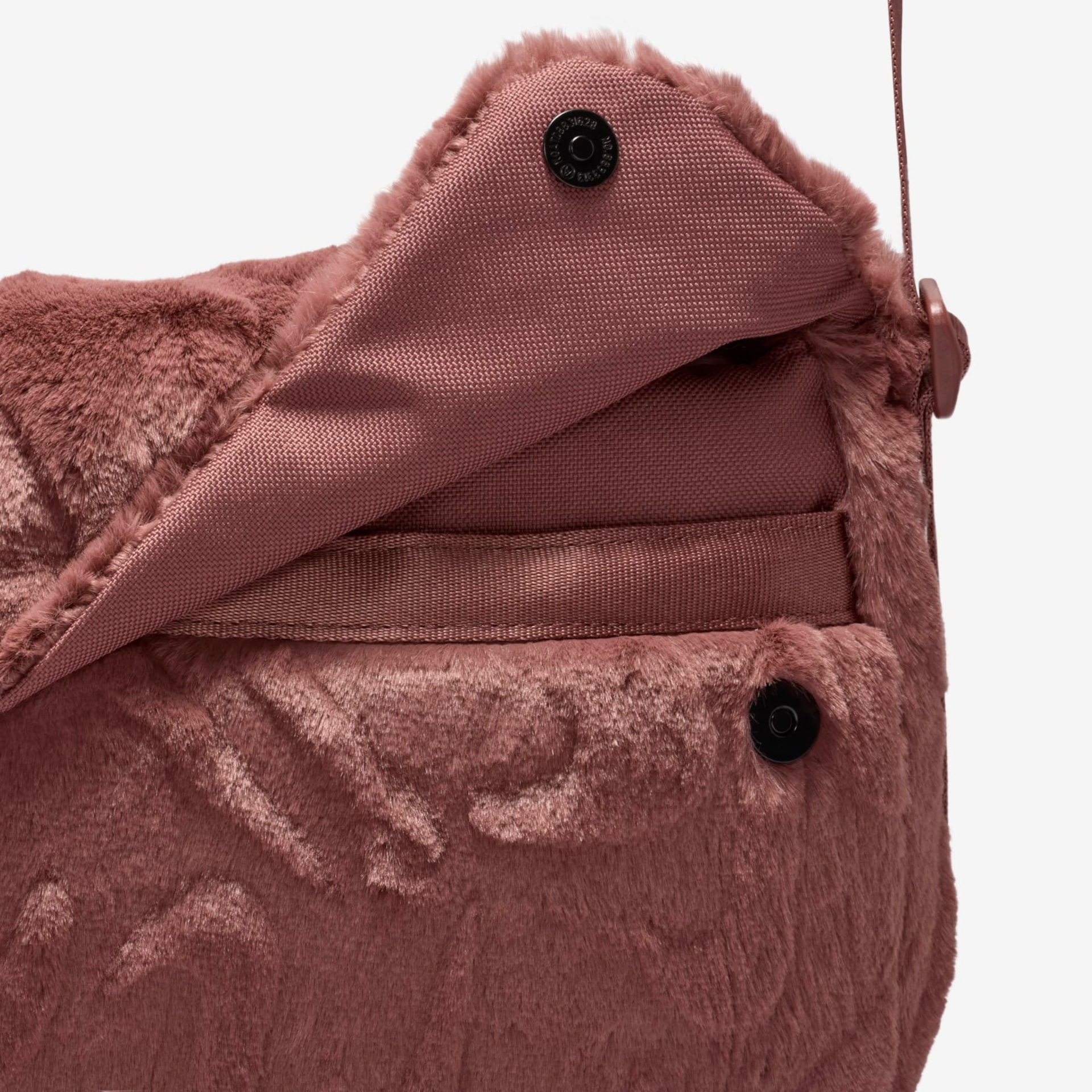 Bolsa Nike Sportswear Futura 365 Feminina - Foto 7