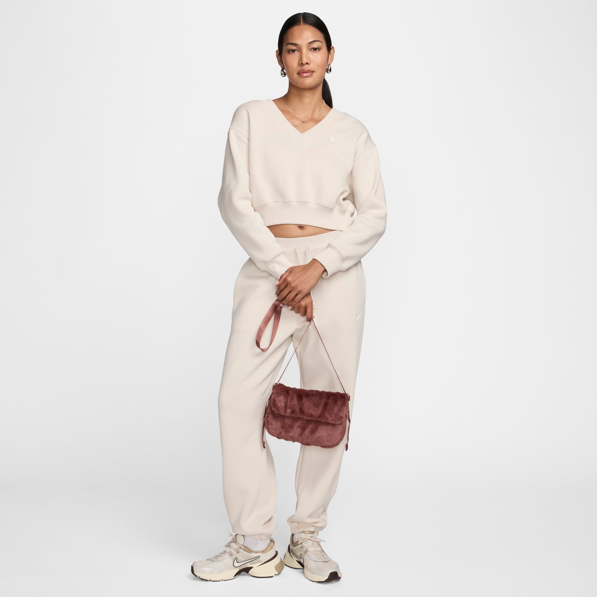 Bolsa Nike Sportswear Futura 365 Feminina - Foto 9