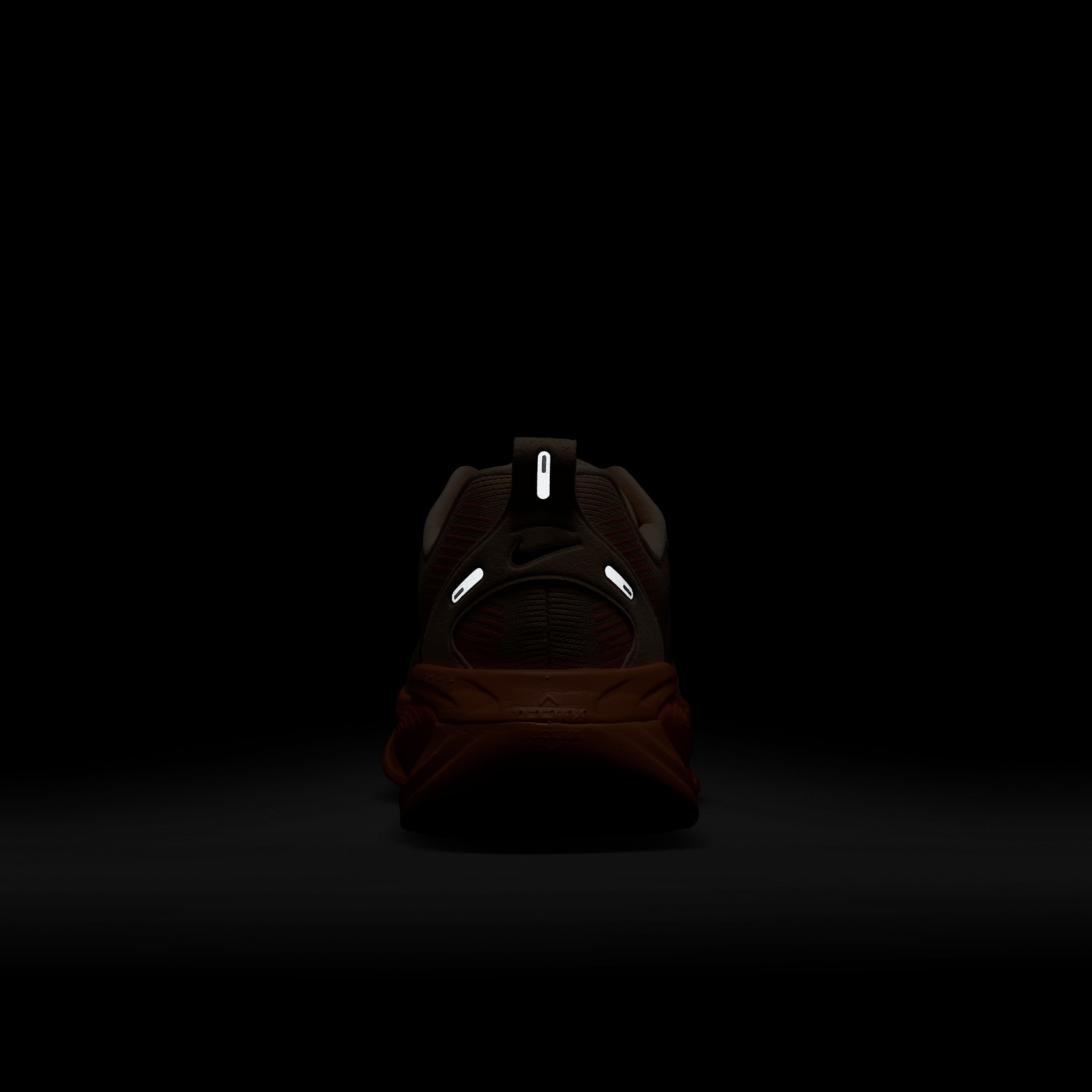 Tênis Nike Vomero 18 Masculino - Foto 9