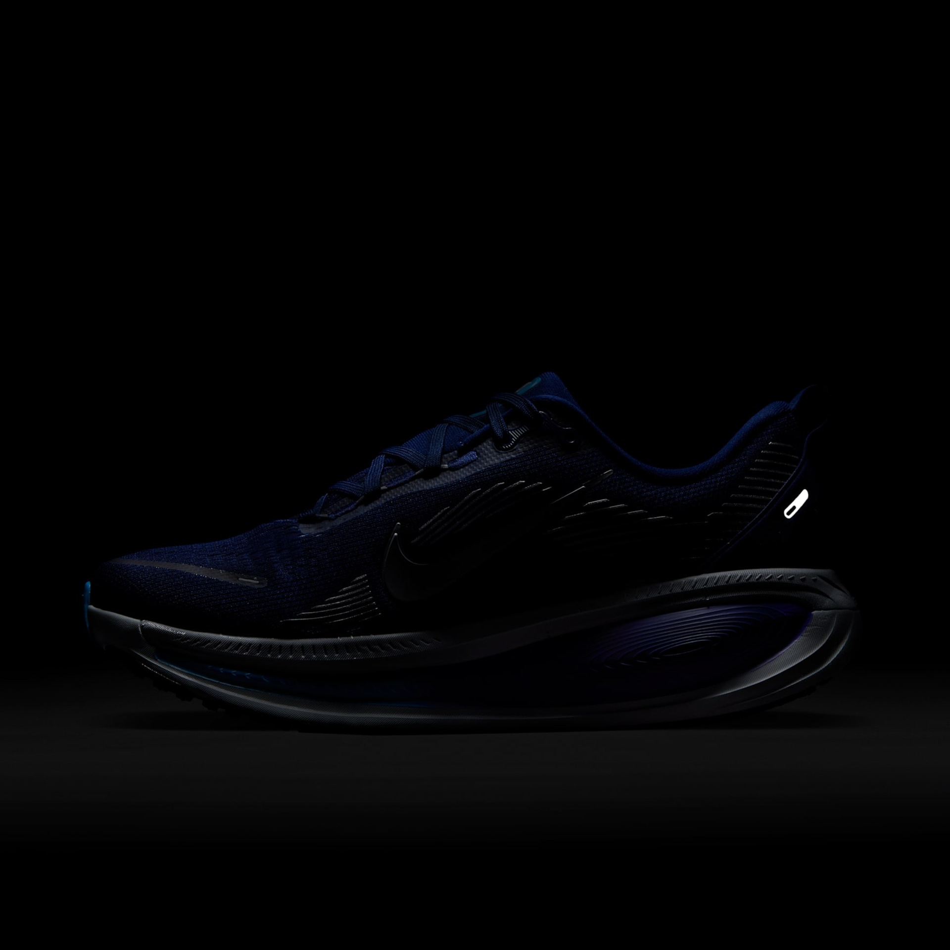 Tênis Nike Vomero 18 Masculino - Foto 11