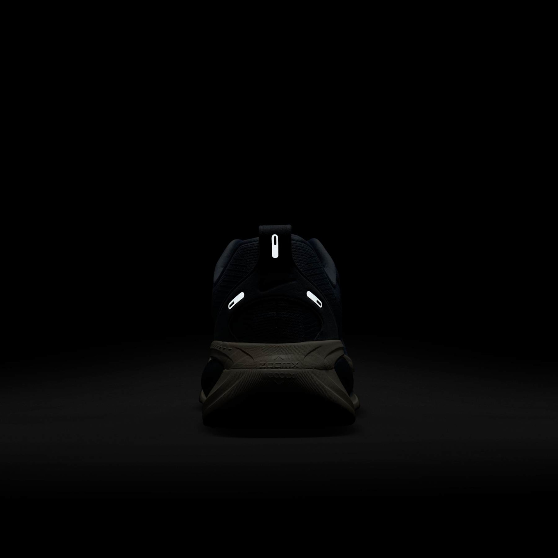 Tênis Nike Vomero 18 Masculino - Foto 9