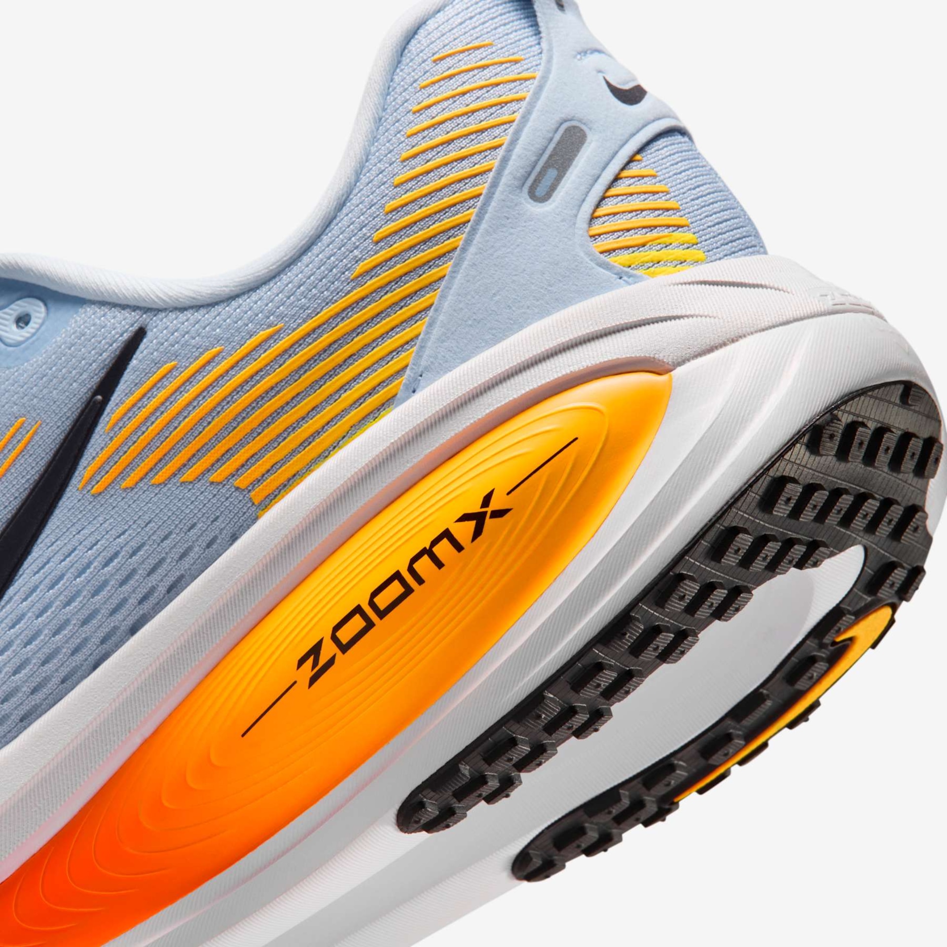 Tênis Nike Vomero 18 Masculino - Foto 8