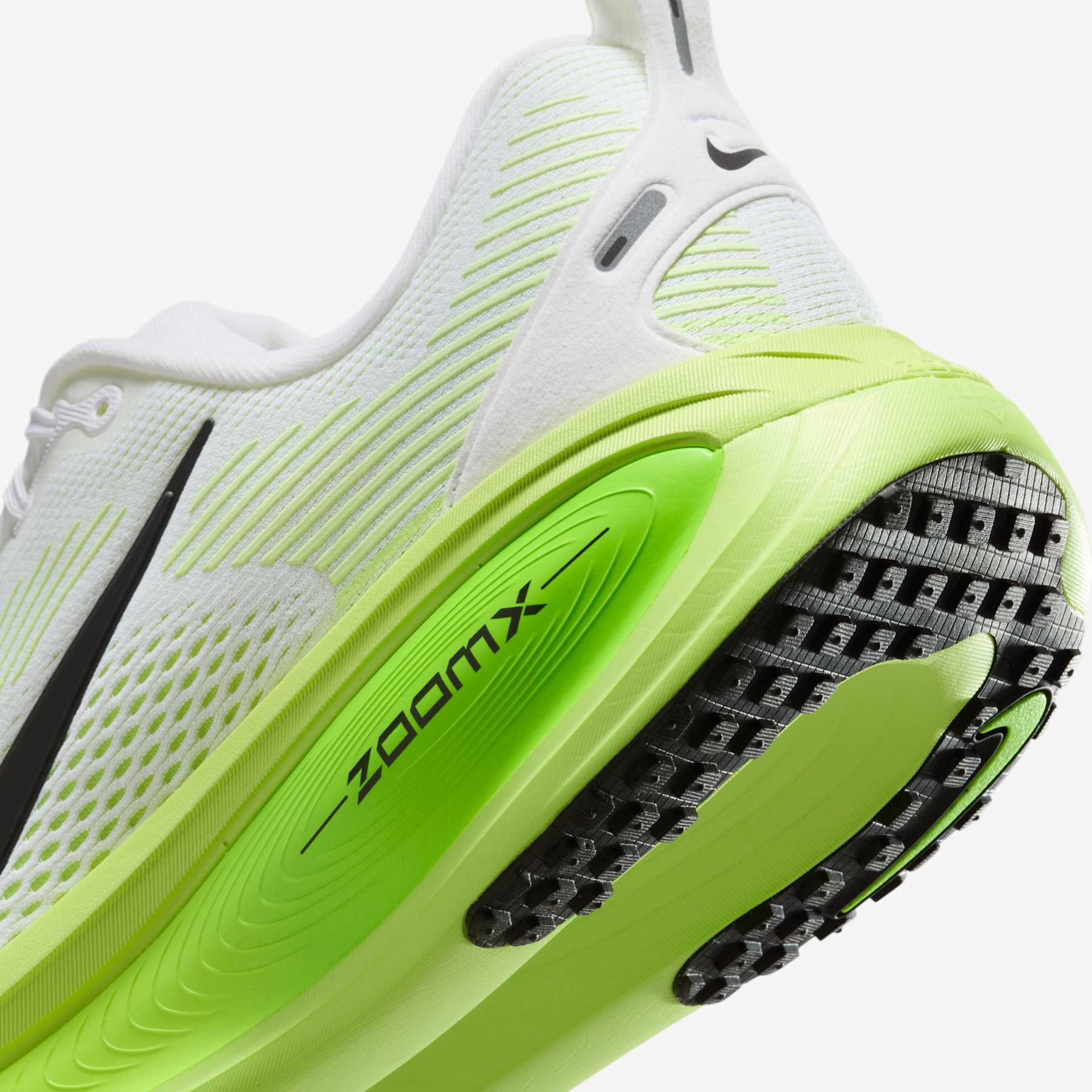 Tênis Nike Vomero 18 Masculino - Foto 8