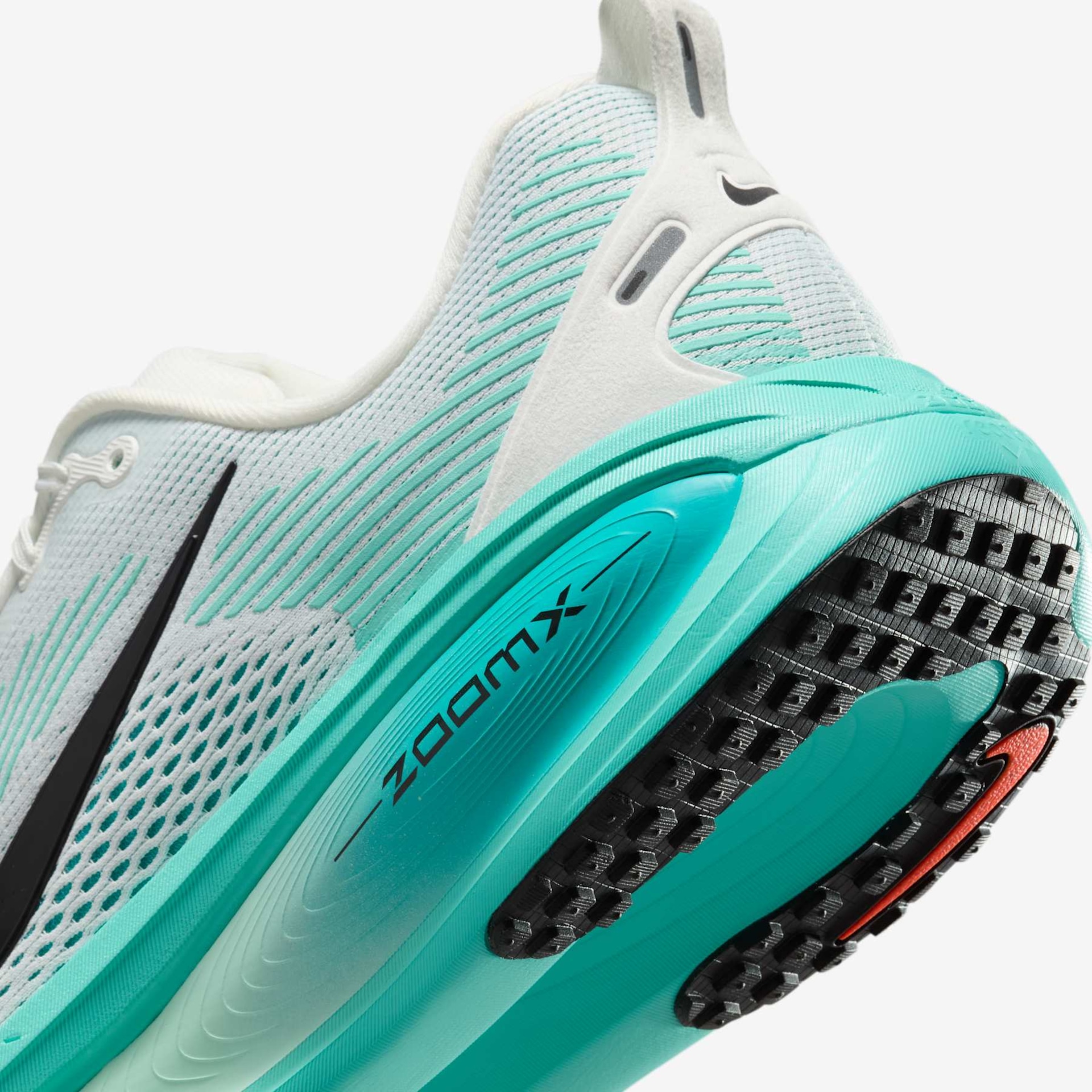 Tênis Nike Vomero 18 Masculino - Foto 8