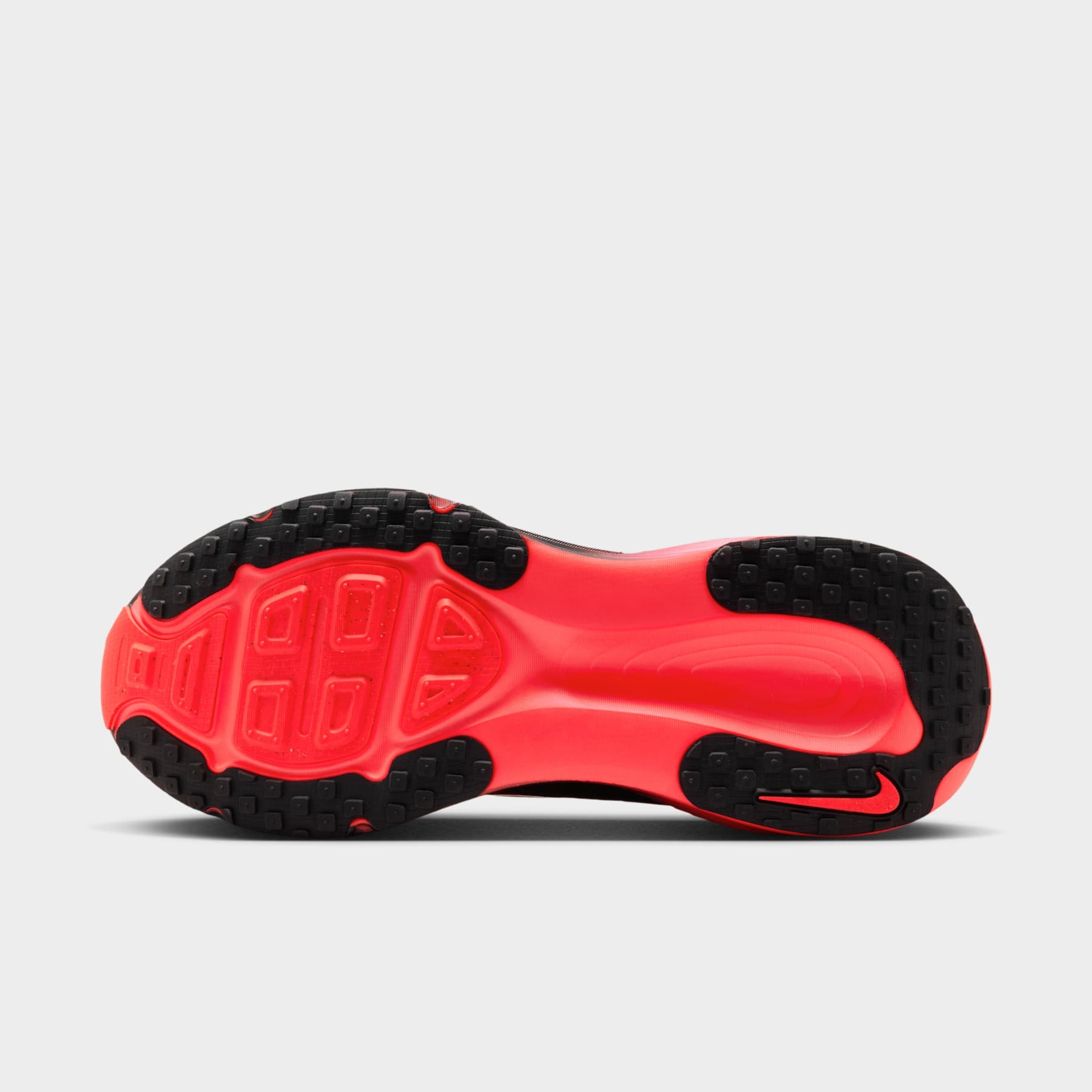Tênis Nike Vomero 18 Masculino - Foto 2