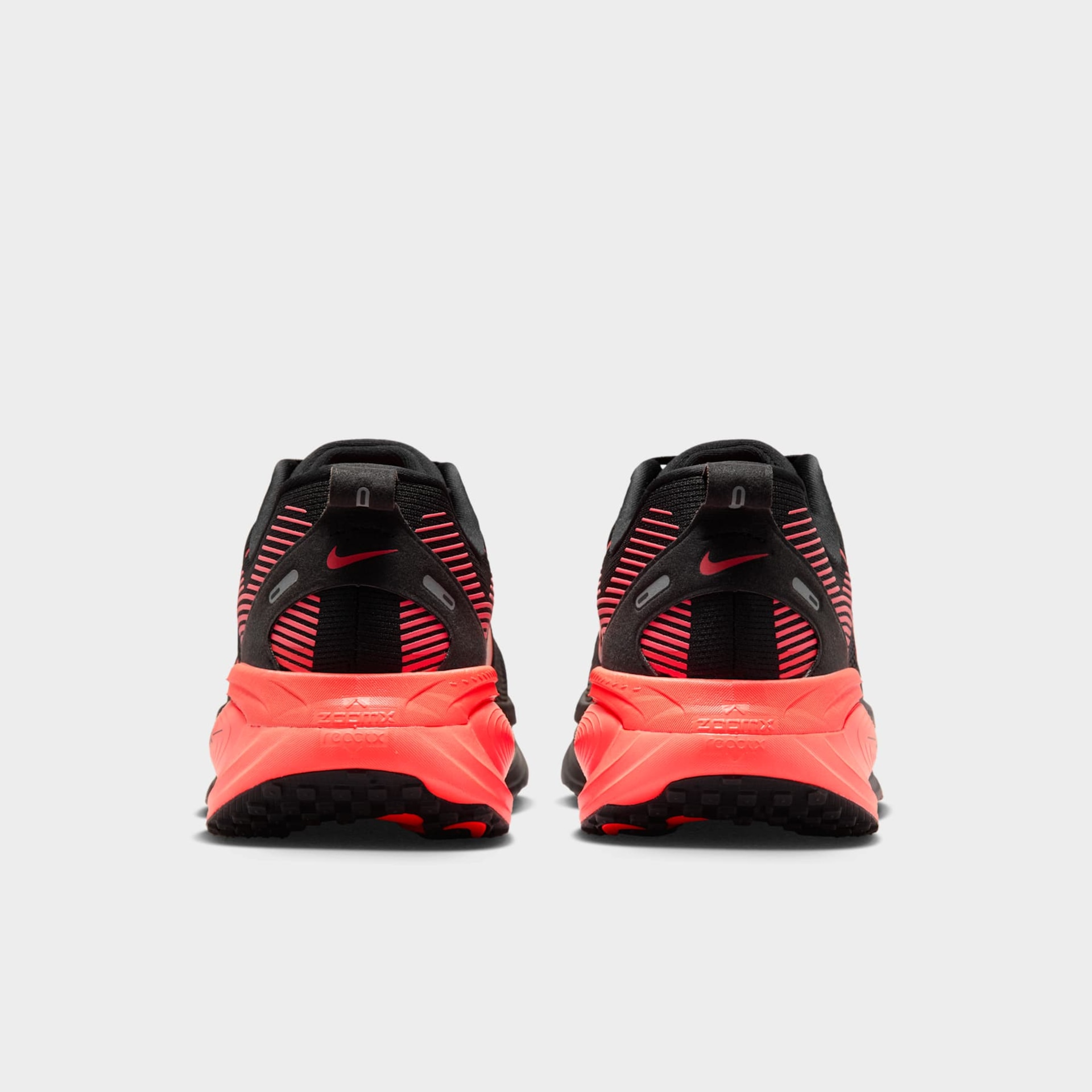 Tênis Nike Vomero 18 Masculino - Foto 6
