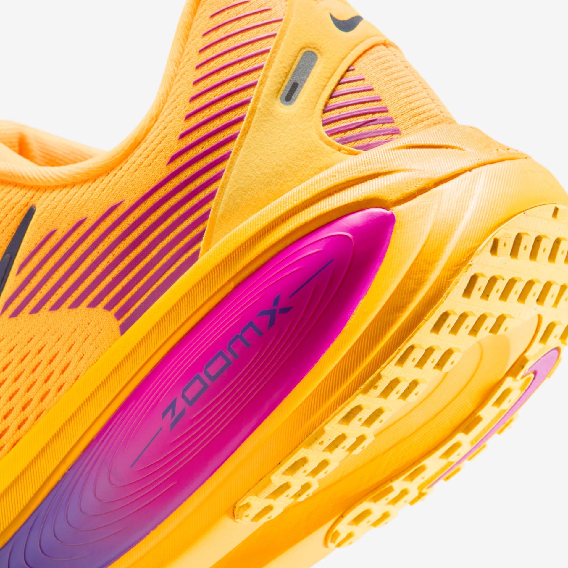 Tênis Nike Vomero 18 Masculino - Foto 8