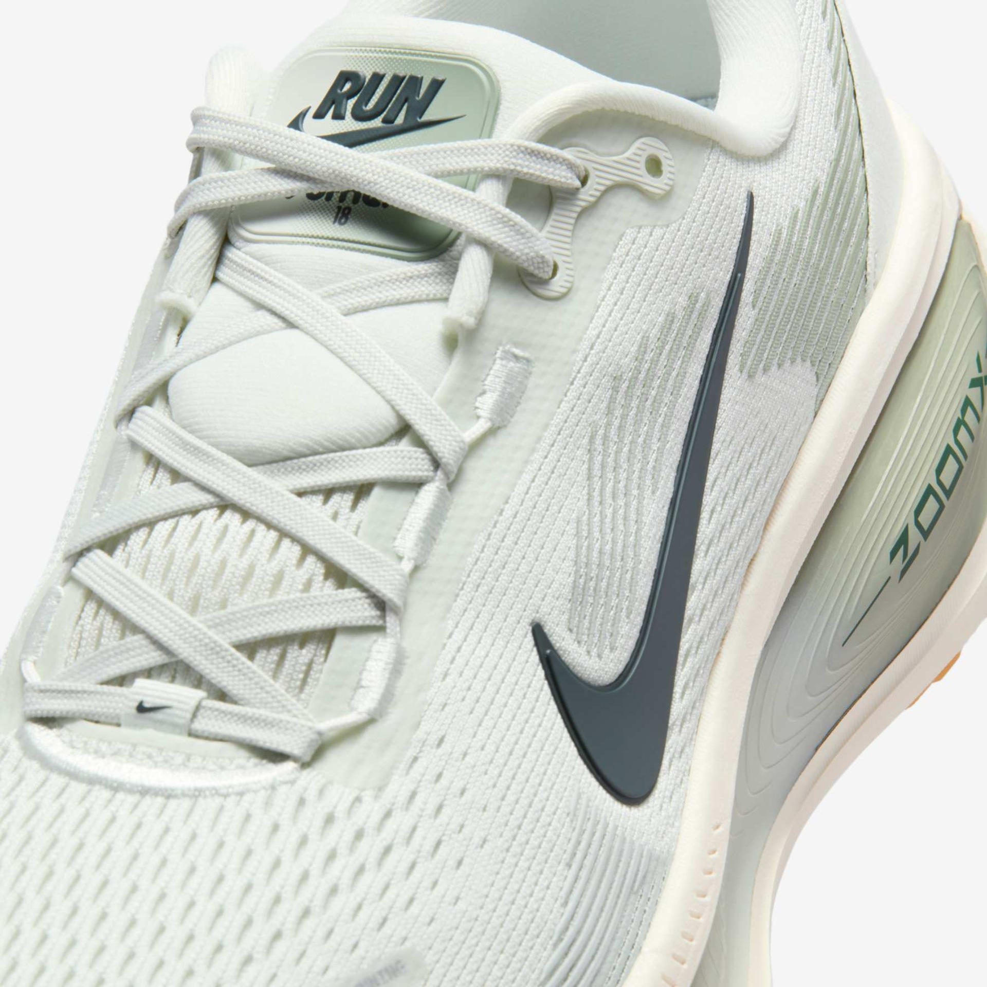 Tênis Nike Vomero 18 Masculino - Foto 7