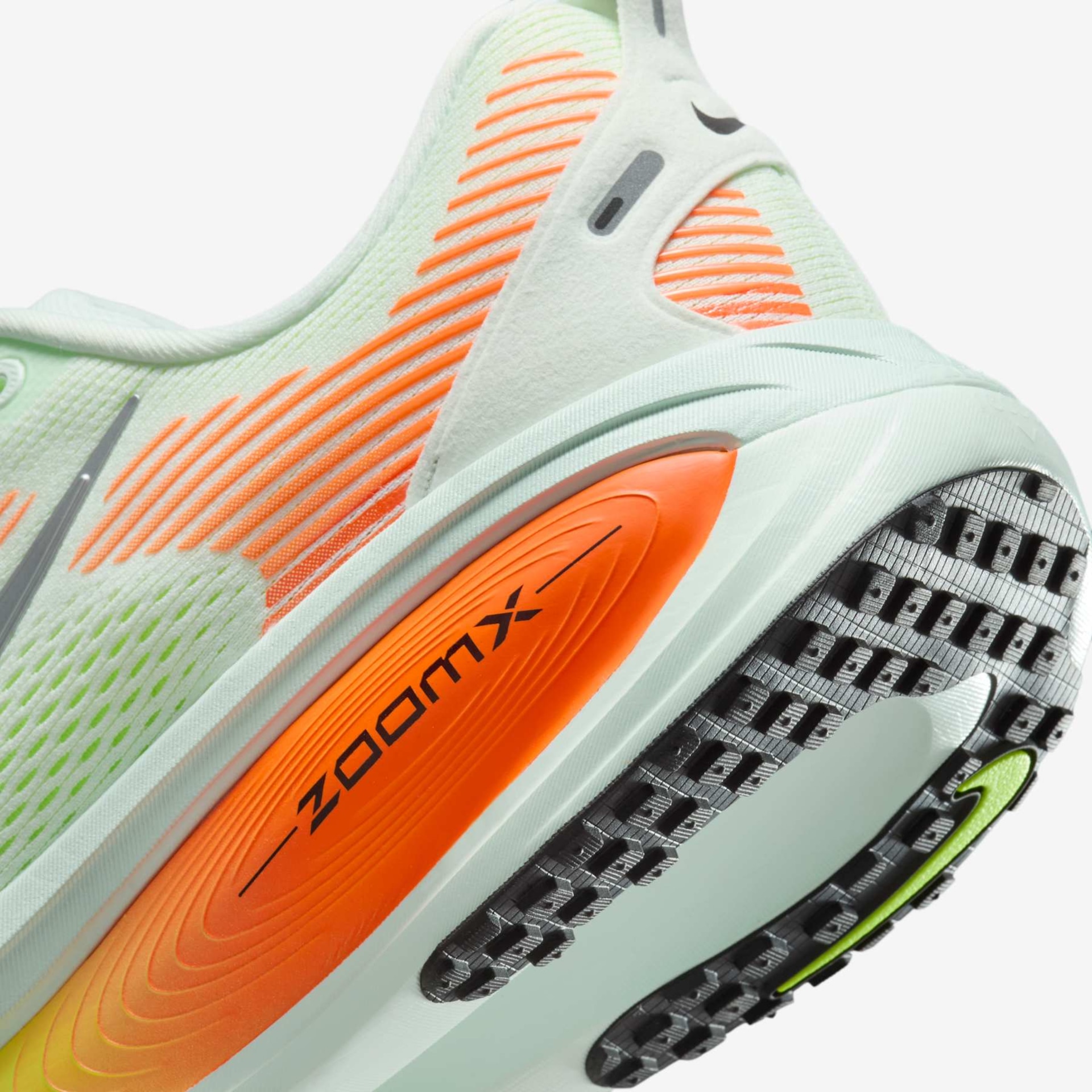 Tênis Nike Vomero 18 Masculino - Foto 8