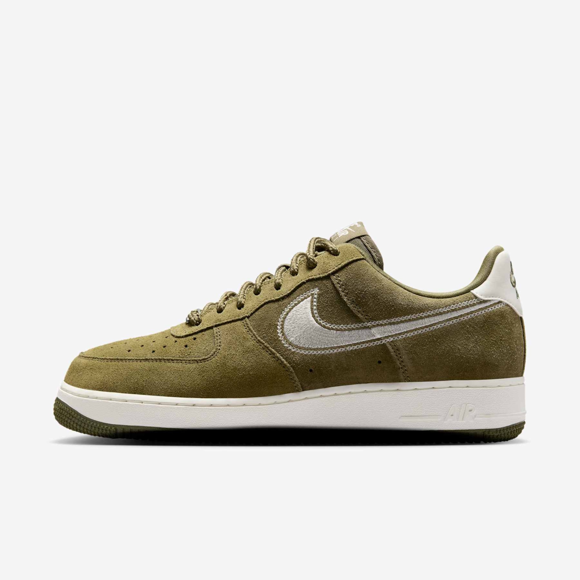Imagem principal de Tênis Nike Air Force 1 '07 LV8 Trend Masculino