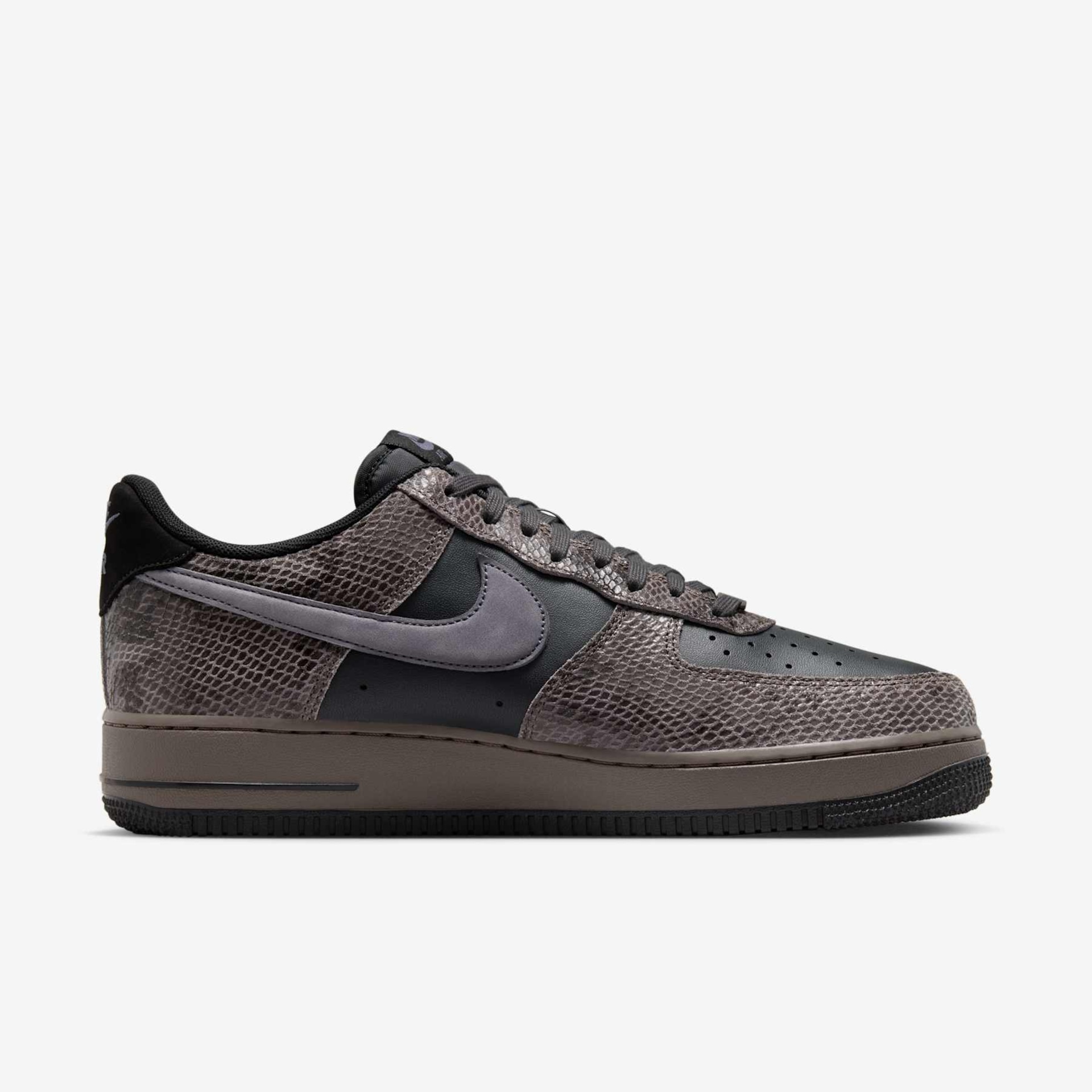 Tênis Nike Air Force 1 '07 LV8 Masculino - Foto 3