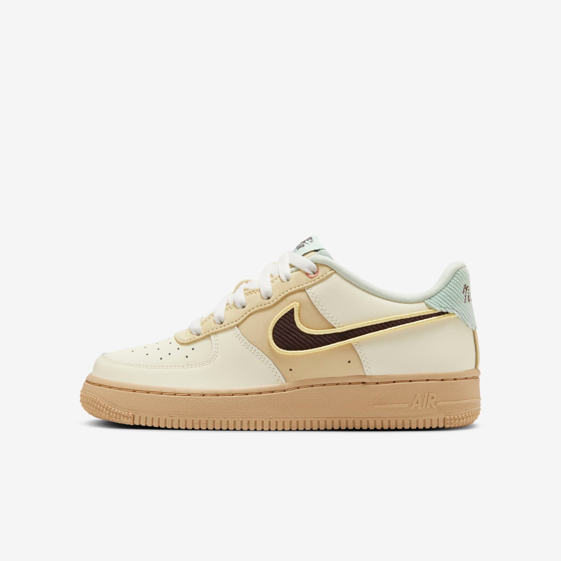 Tênis Nike Air Force 1 LV8 Infantil - Foto 1