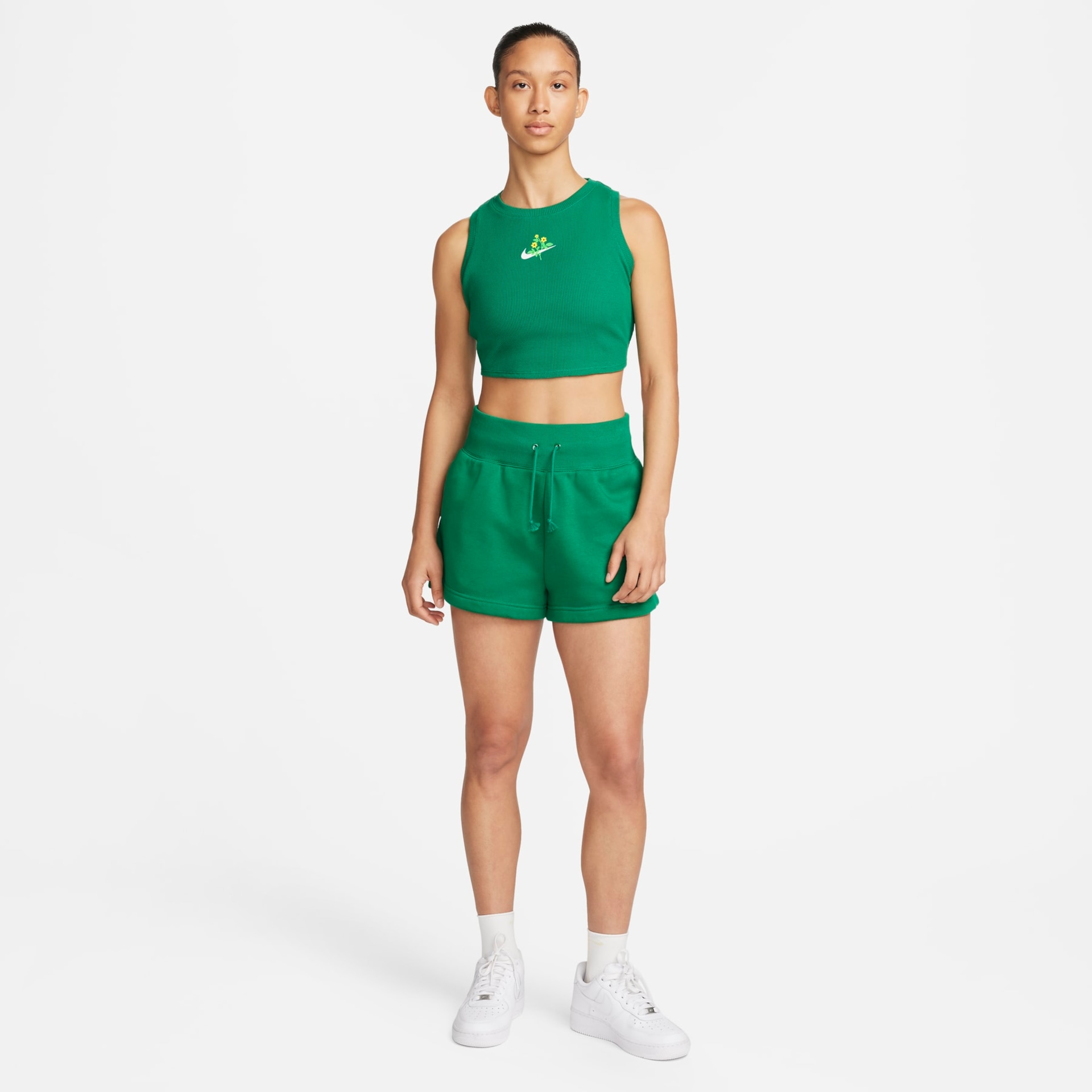 Regata Nike Sportswear Cropped Essentials Feminina - Foto 5