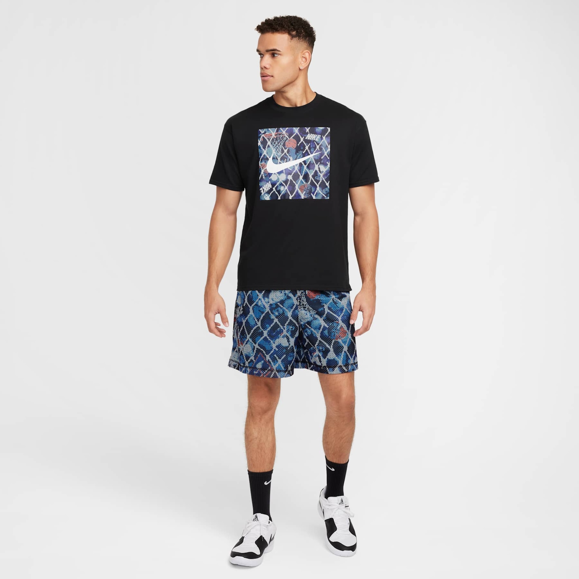 Camiseta Nike Max90 Masculina - Foto 5