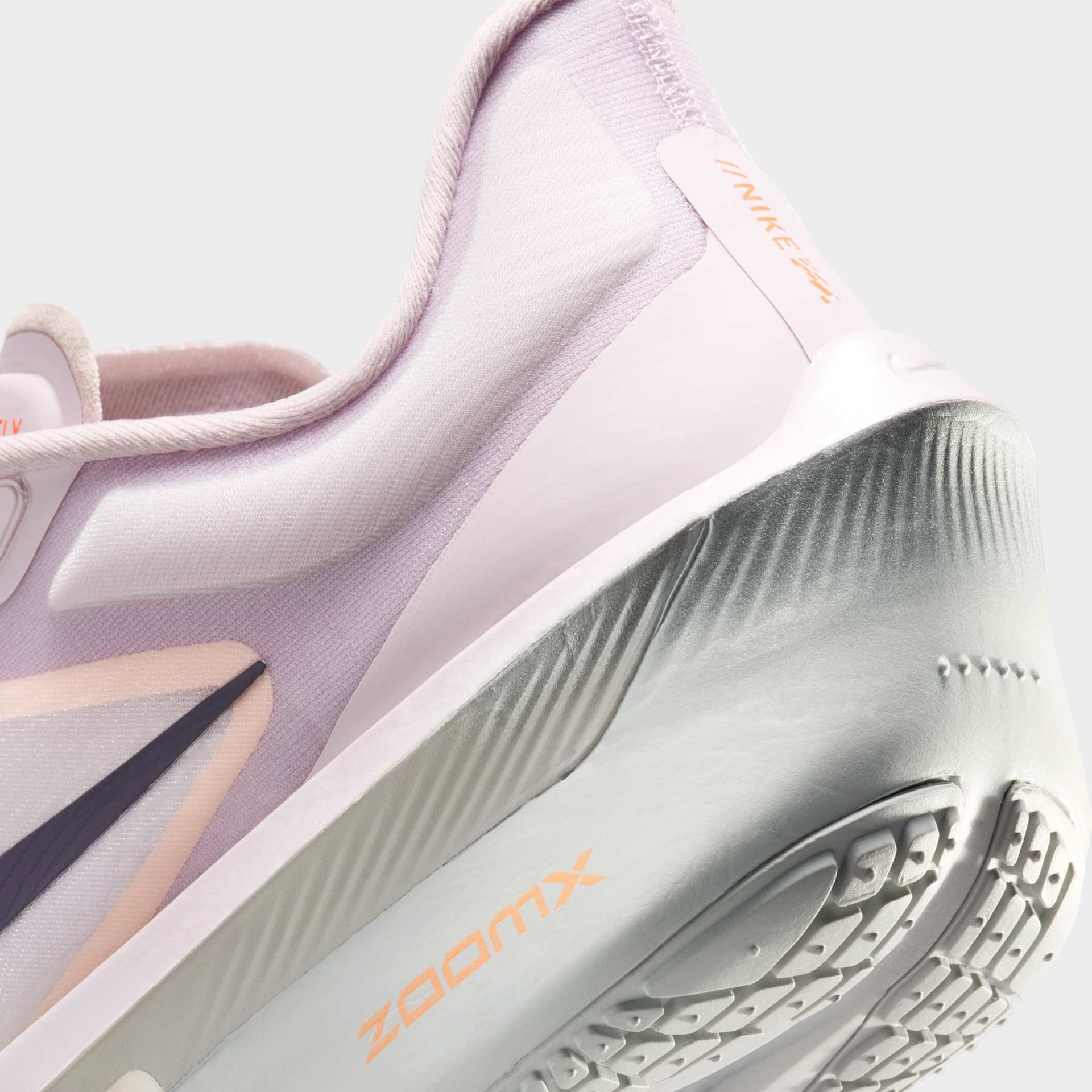 Tênis Nike Zoom Fly 6 Feminino - Foto 8