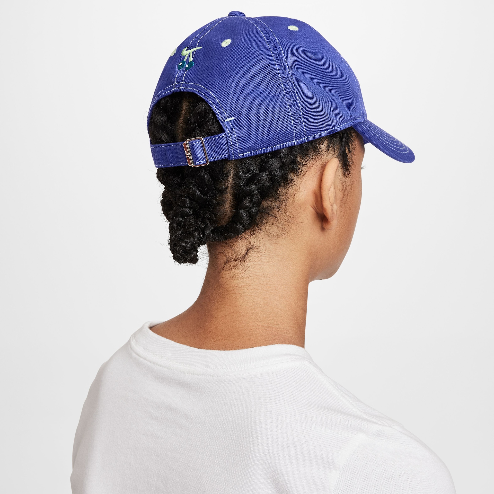 Boné Nike Club Infantil - Foto 5