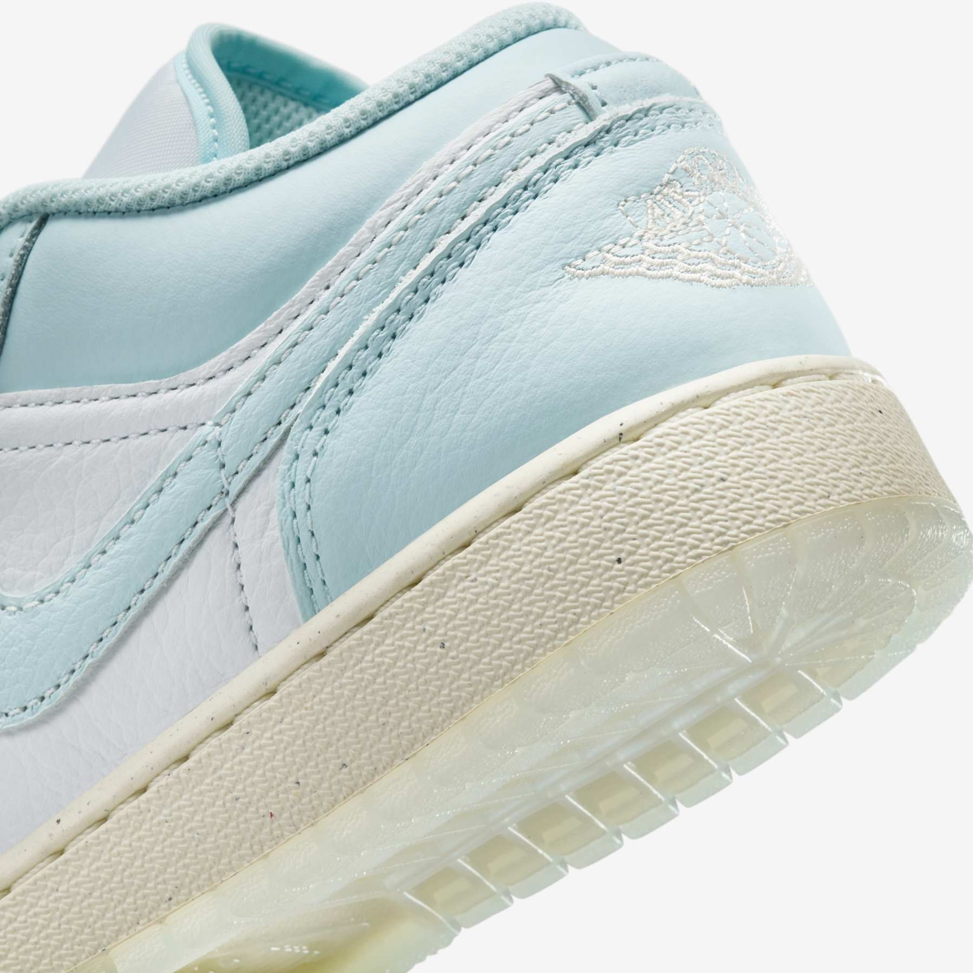 Air Jordan 1 Low SE Infantil - Foto 8