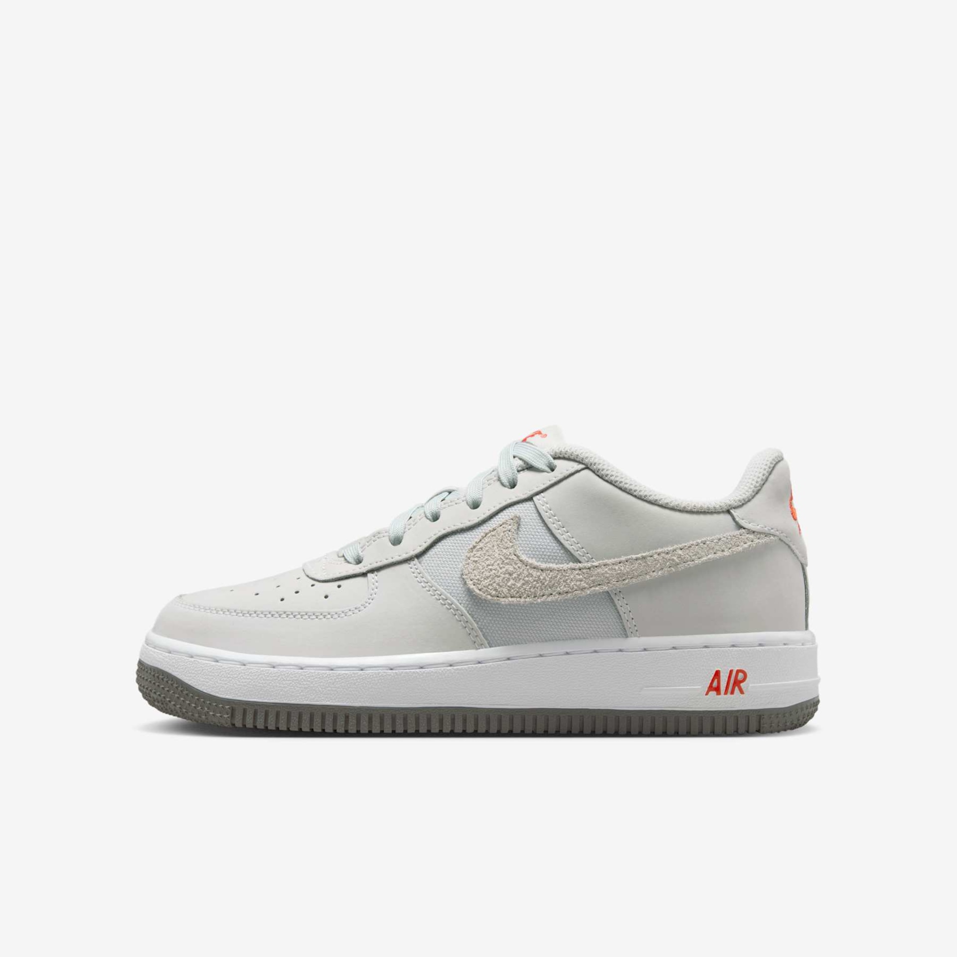 Tênis Nike Air Force 1 LV8 Infantil - Foto 1