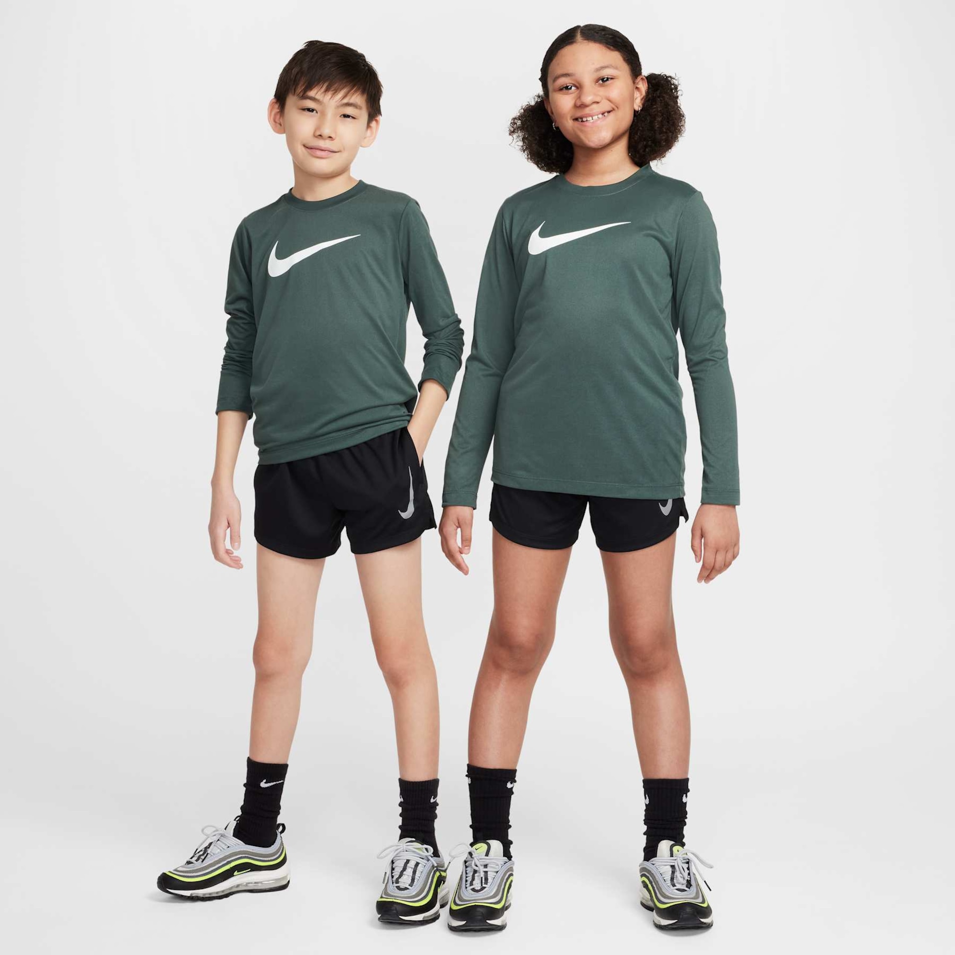 Shorts Nike Dri-FIT Split Infantil - Foto 8