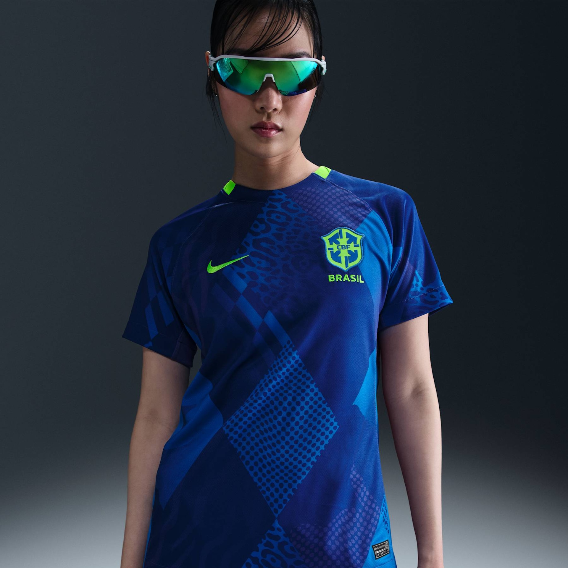 Imagem principal de Camisa Nike Brasil II 2025/26 Torcedora Pro Feminina