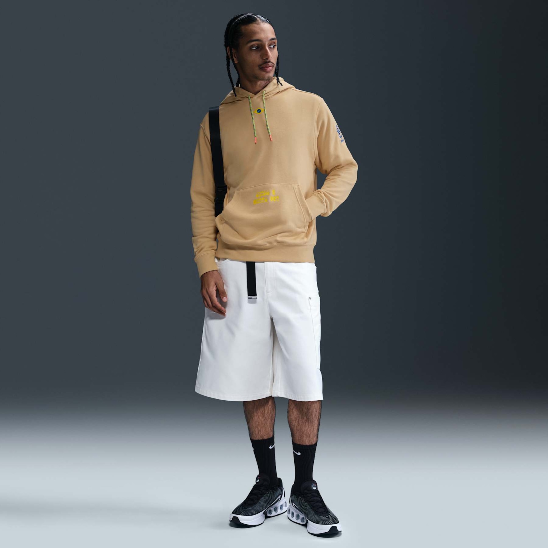 Blusão Nike Sportswear Brasil Club Masculino - Foto 4