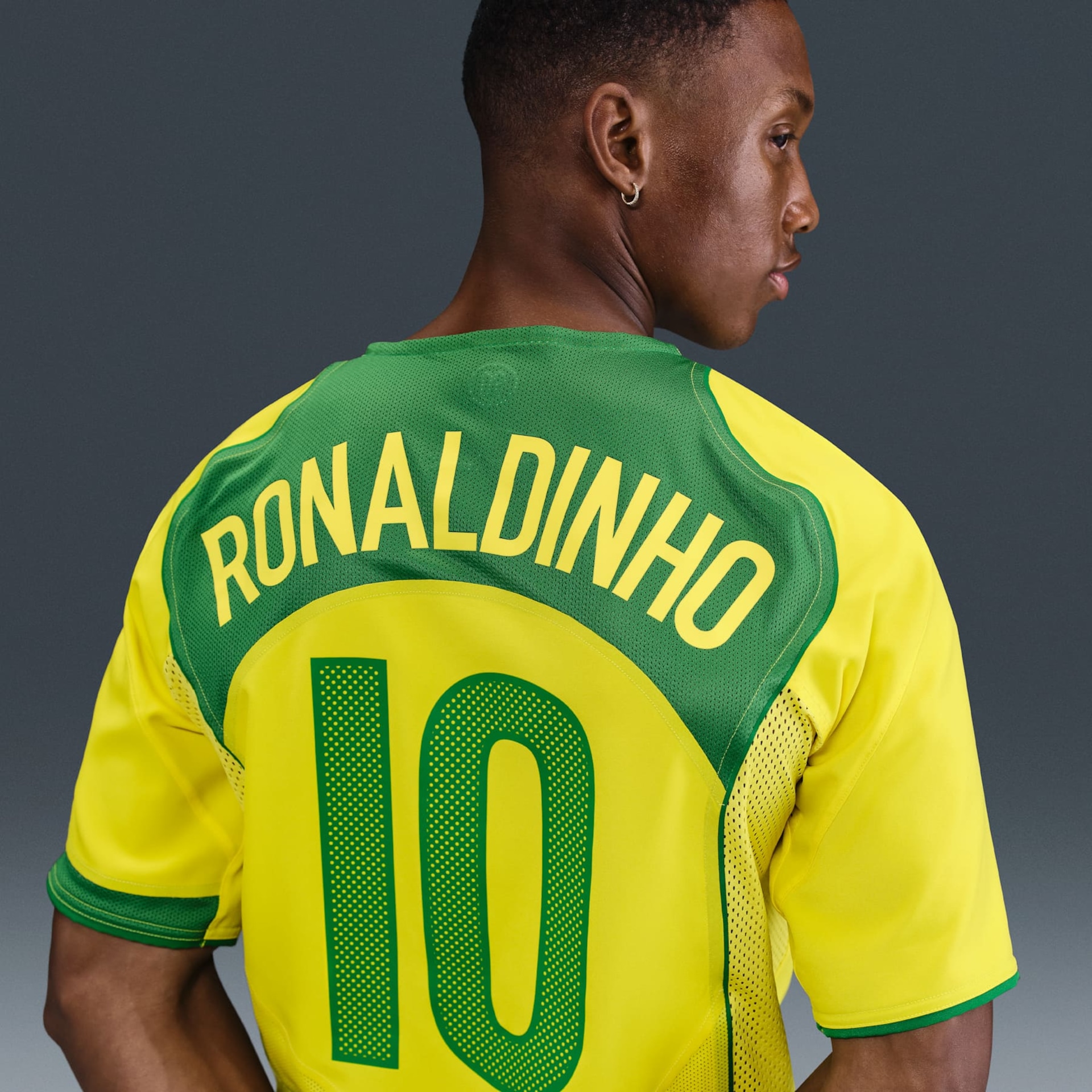 Camisa Brasil Nike Reedição Total 90 Ronaldinho Masculina - Foto 3