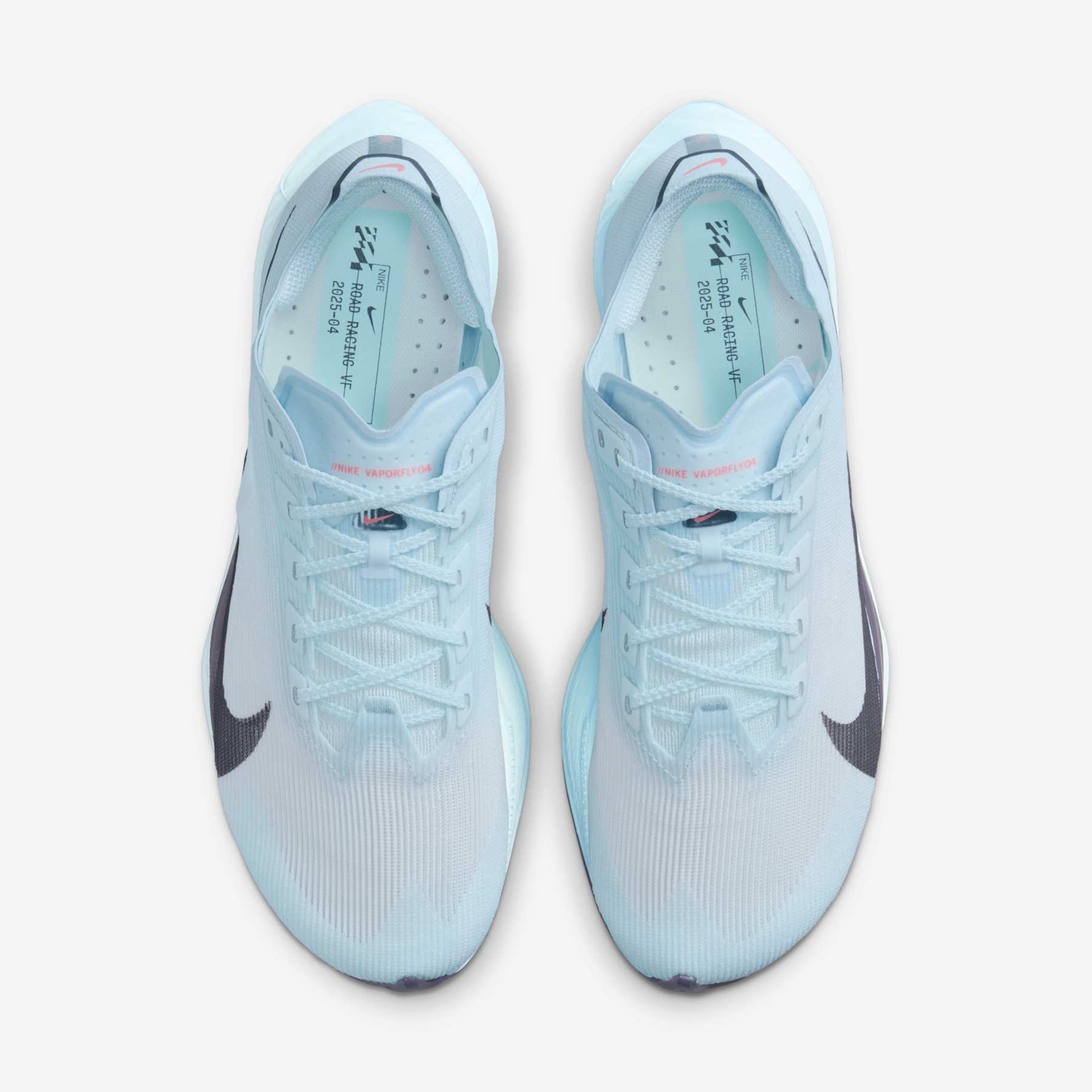 Tênis Nike ZoomX VaporFly 4 Feminino - Foto 4