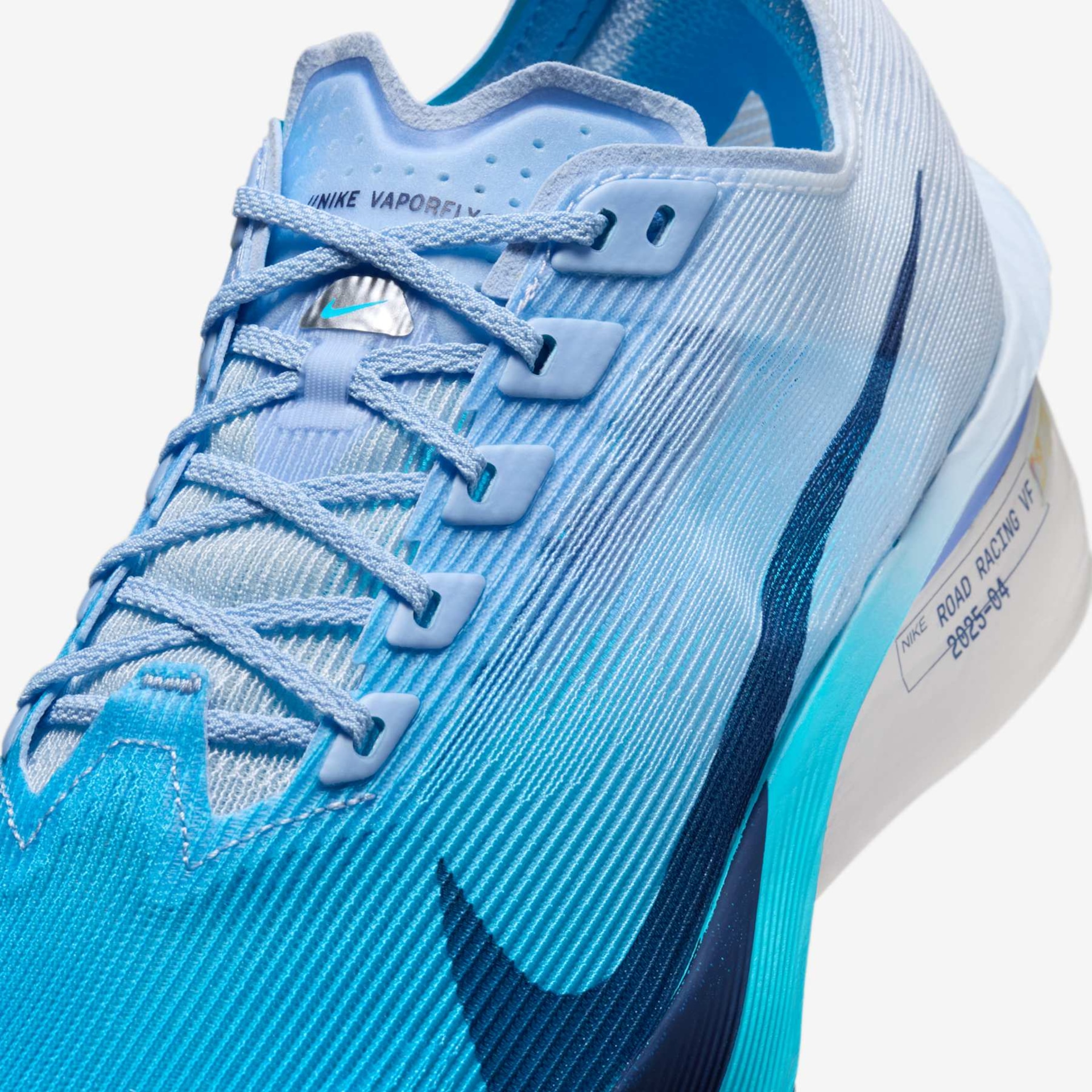 Tênis Nike ZoomX VaporFly 4 Feminino - Foto 7