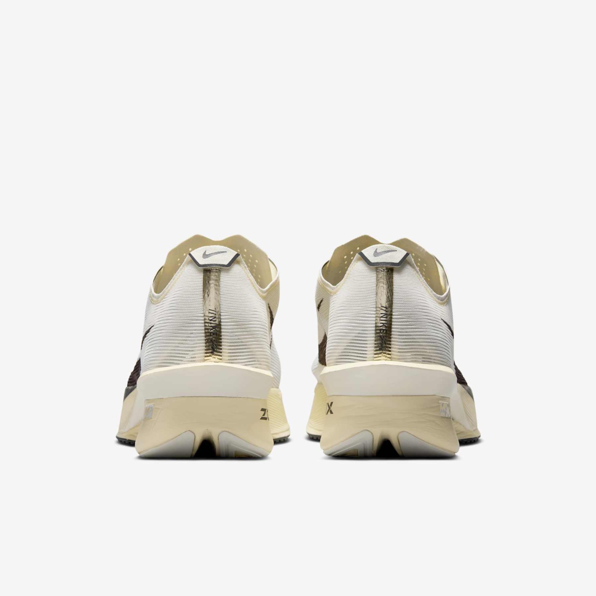 Tênis Nike ZoomX VaporFly 4 Masculino - Foto 6