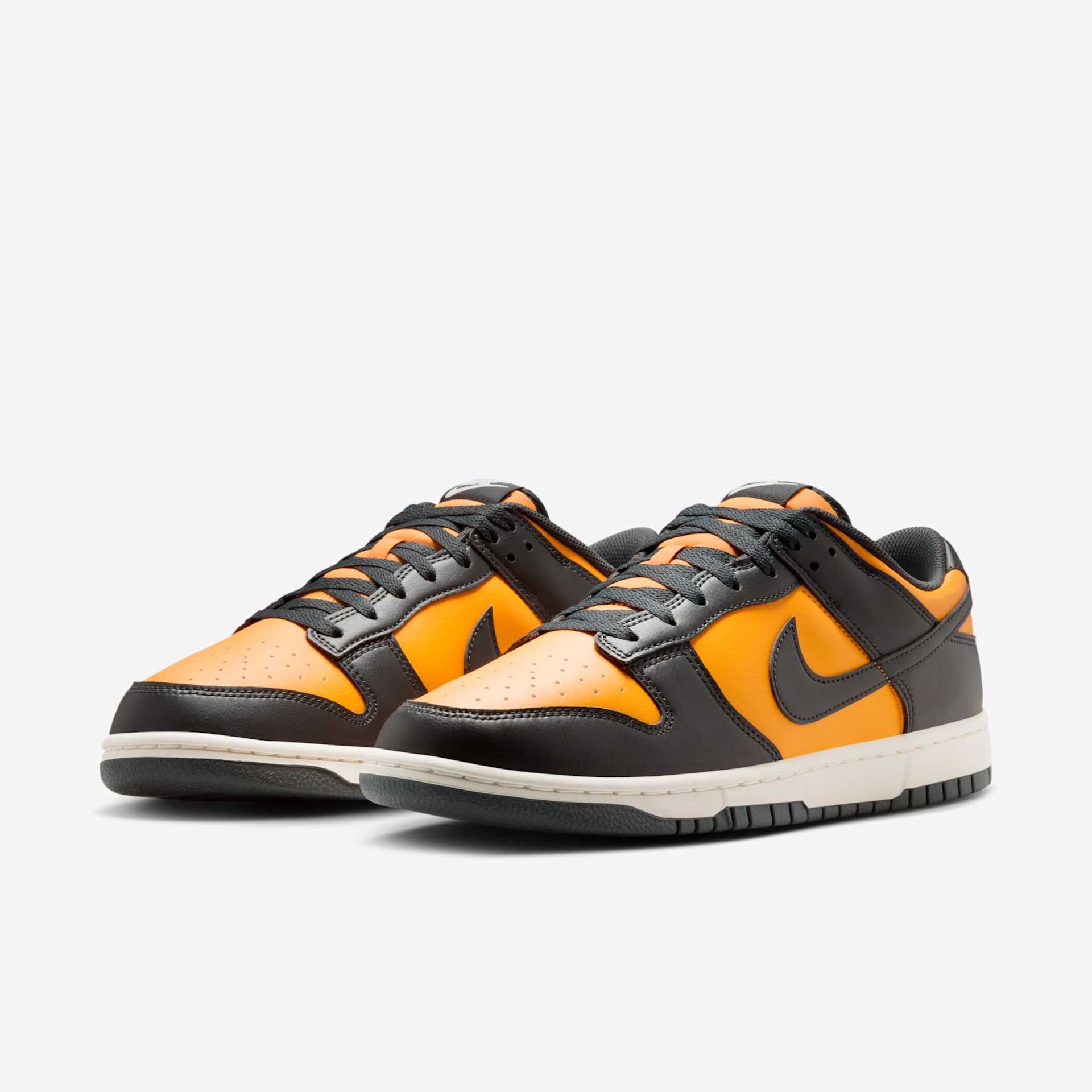 Tênis Nike Dunk Low Retro Masculino - Foto 5