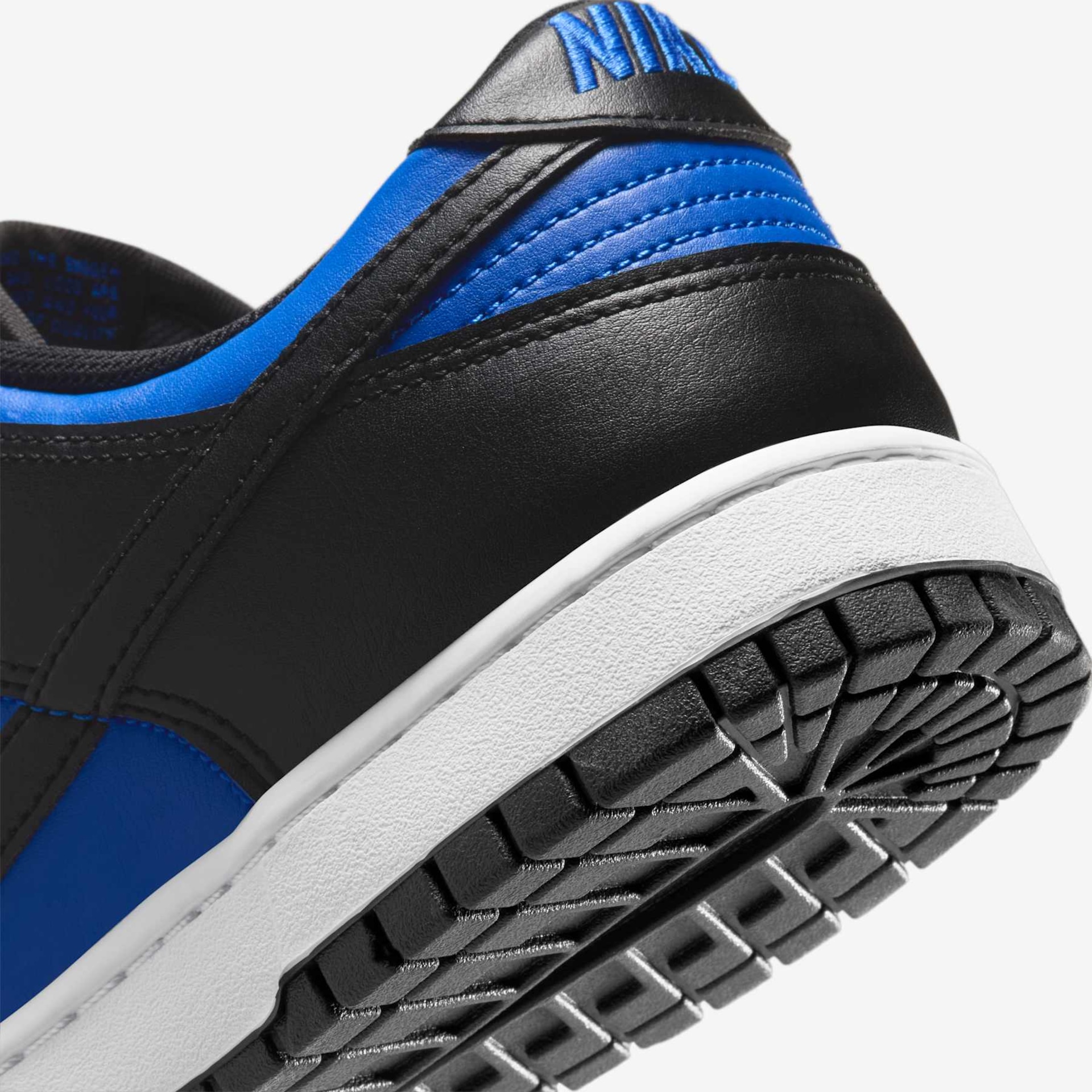 Tênis Nike Dunk Low Retro Masculino - Foto 8