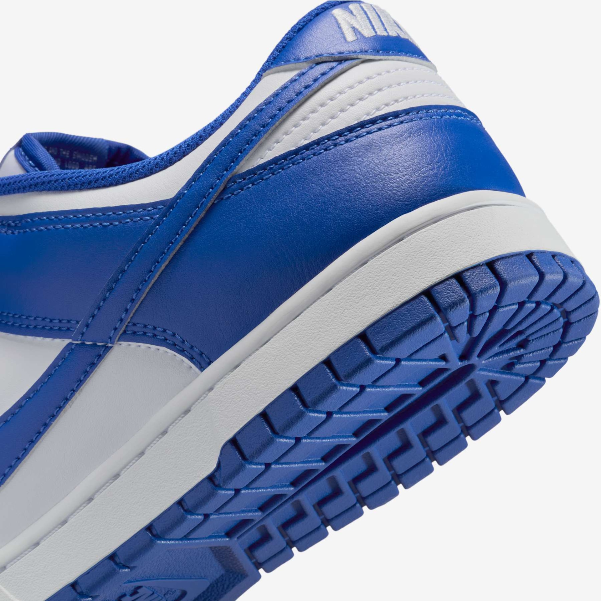 Tênis Nike Dunk Low Retro Masculino - Foto 8