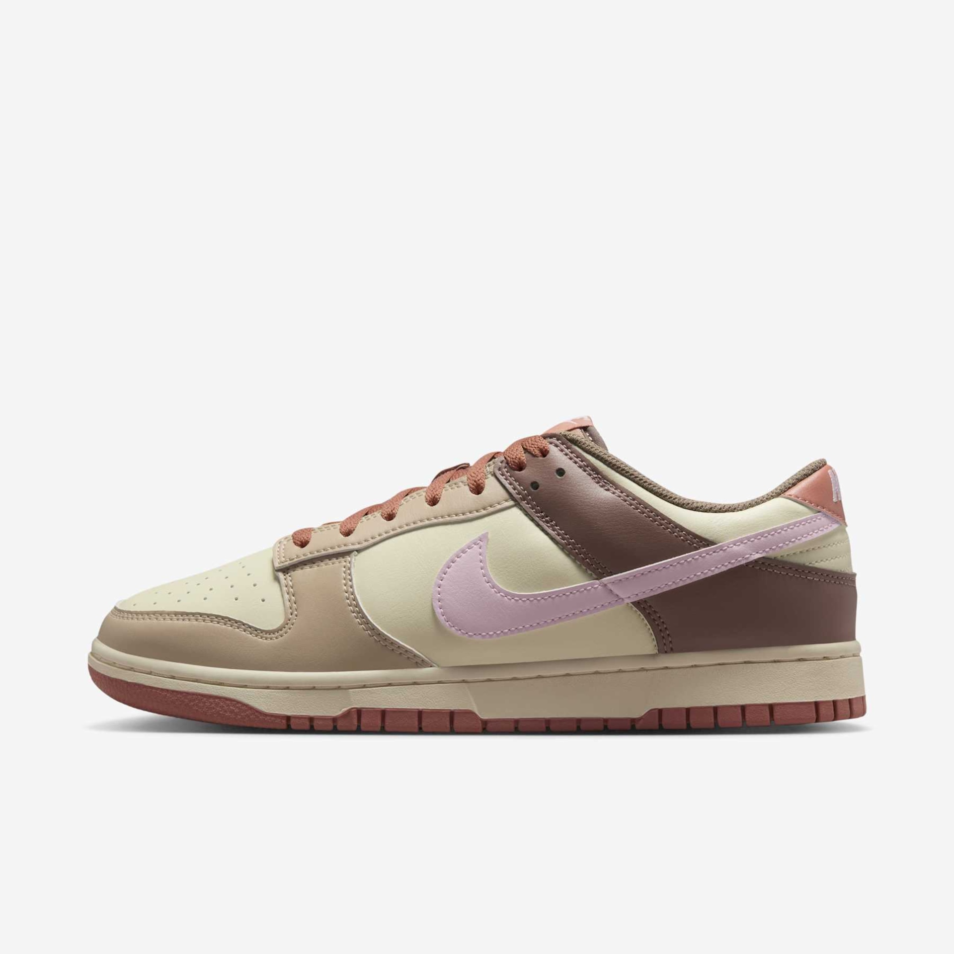 Tênis Nike Dunk Low Retro Masculino - Foto 1