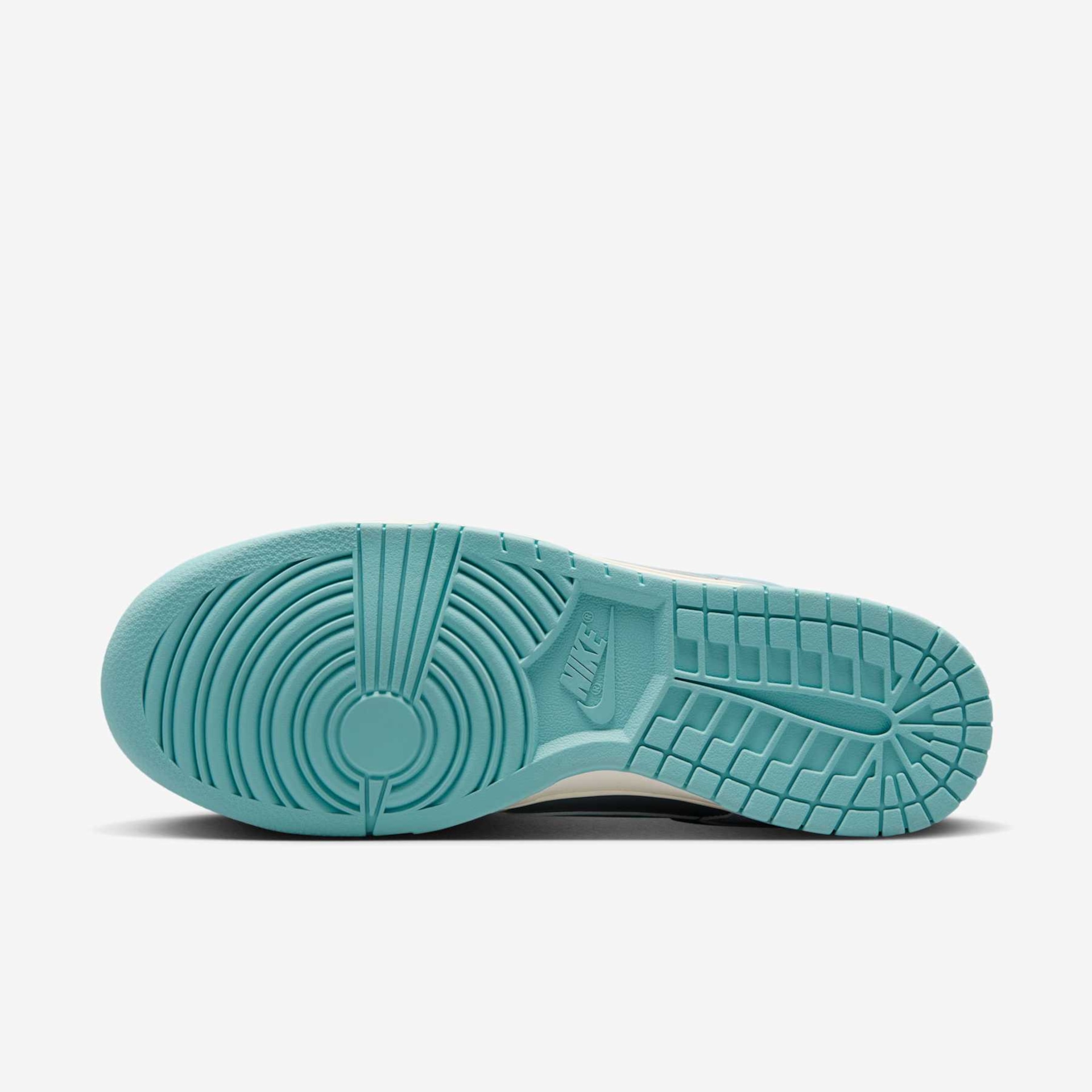 Tênis Nike Dunk Low Retro Panda Masculino - Foto 2