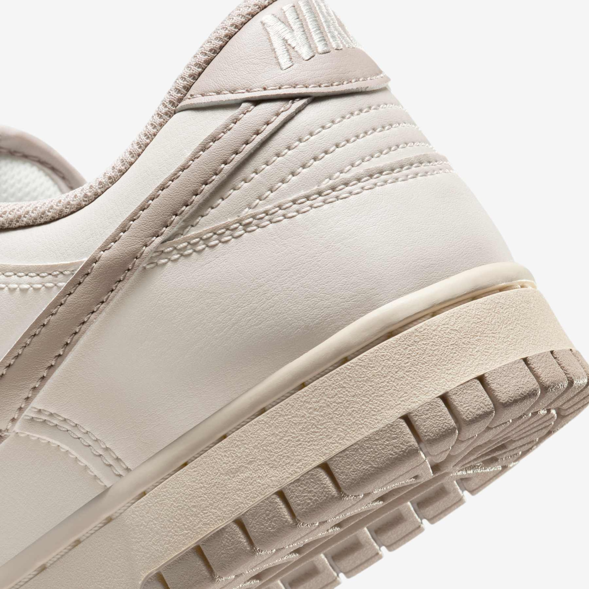 Tênis Nike Dunk Low Retro Masculino - Foto 8