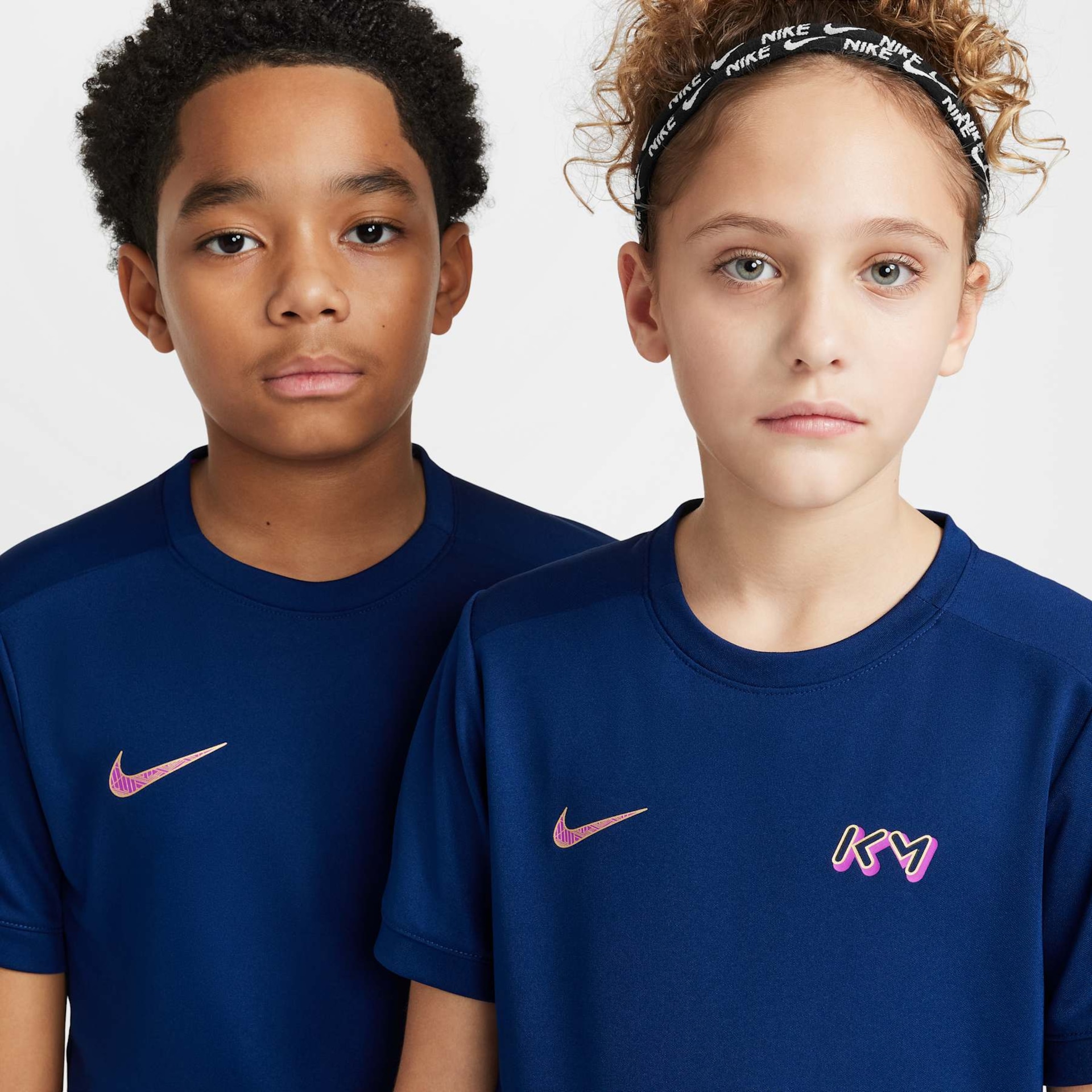 Camiseta Nike Kylian Mbappé Academy Pro Infantil - Foto 3