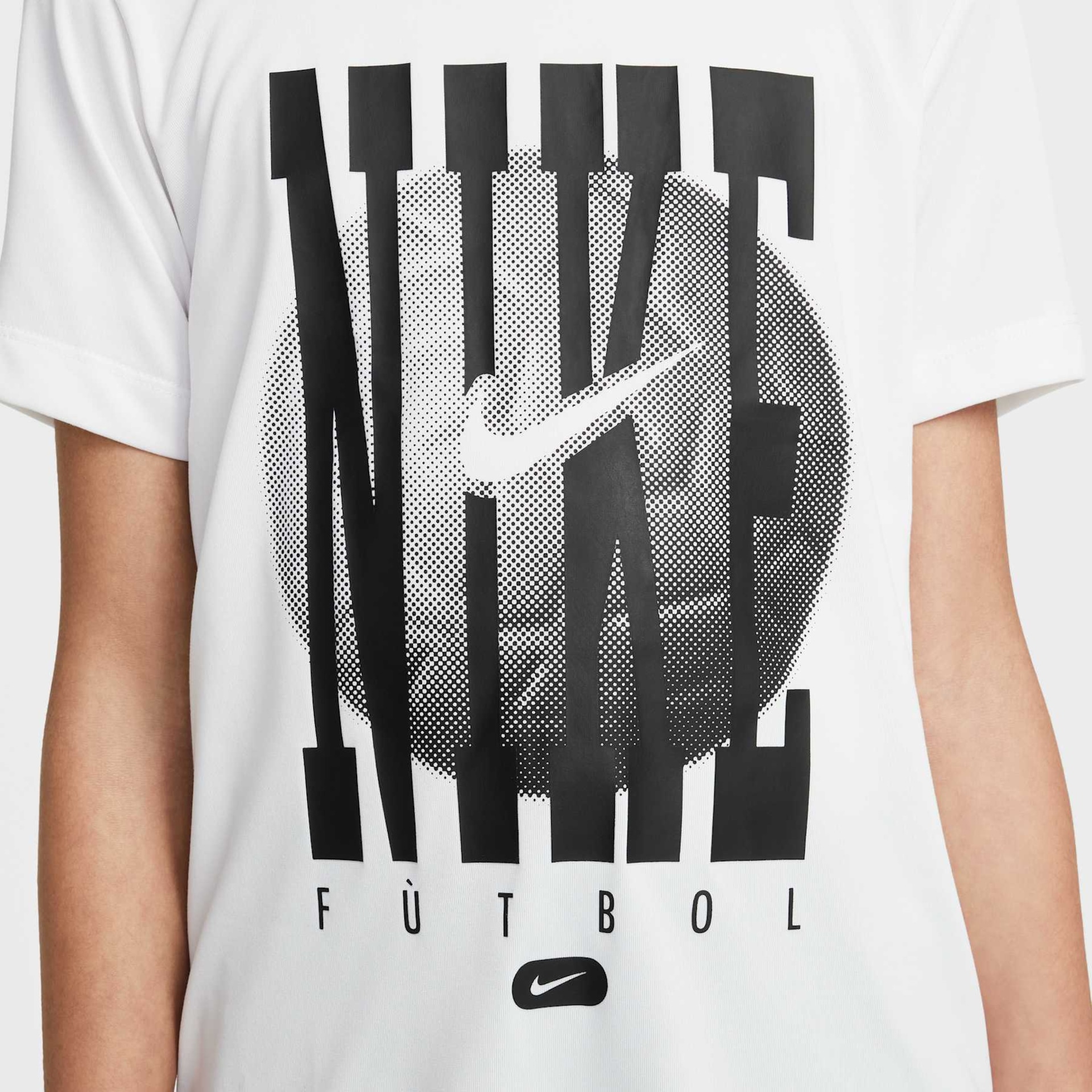 Camiseta Nike Legend Infantil - Foto 4
