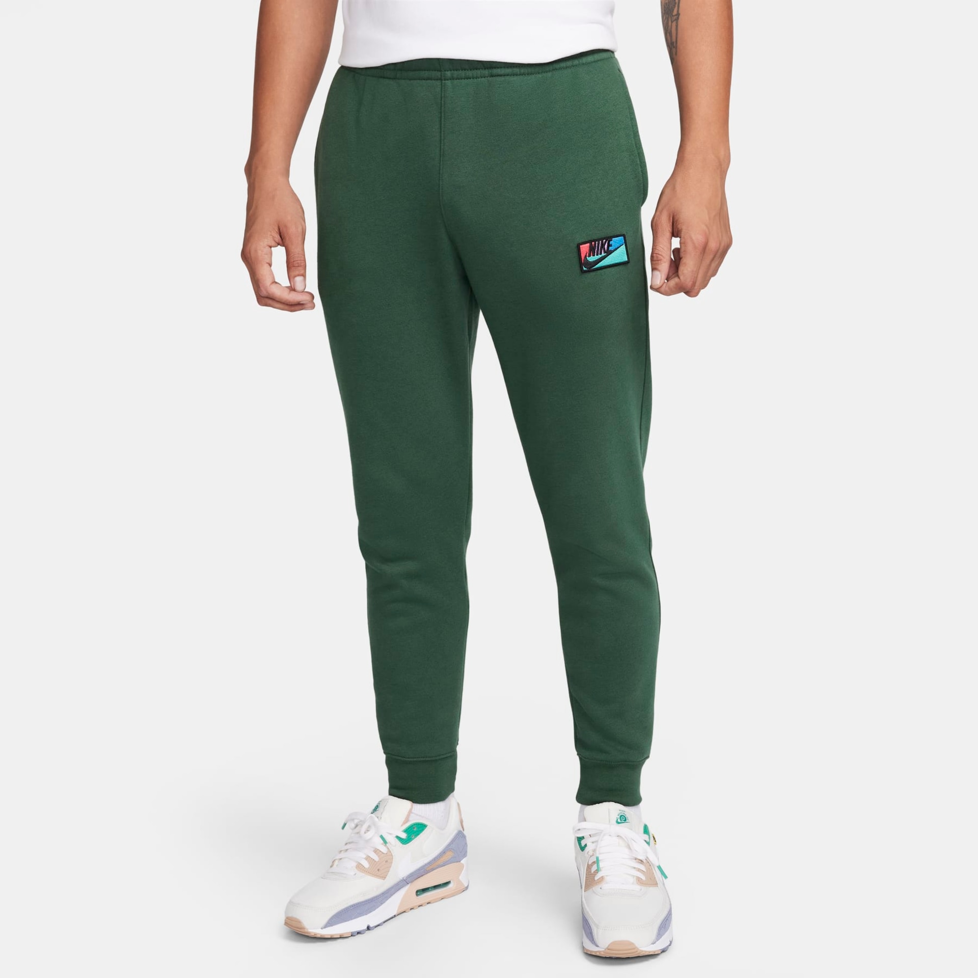 Imagem principal de Calça Nike Club+ Patch GX Masculina